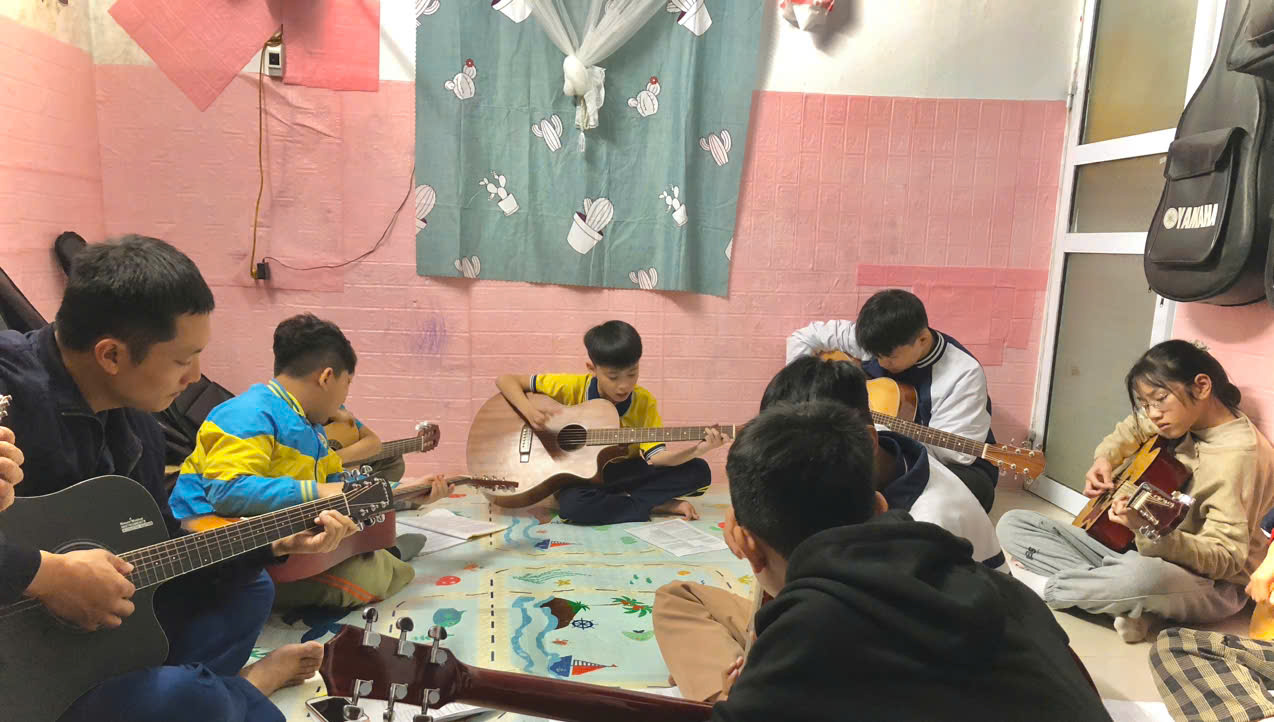 Lớp Đào Tạo Âm Nhạc Chuyên Nghiệp Minh Tâm ảnh 2