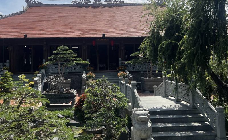 Nhã Viên Quán ảnh 2