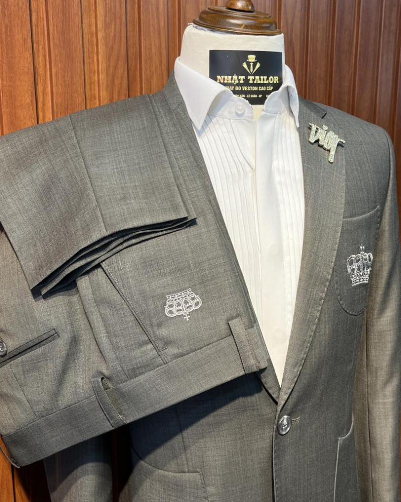 Nhật Tailor ảnh 1