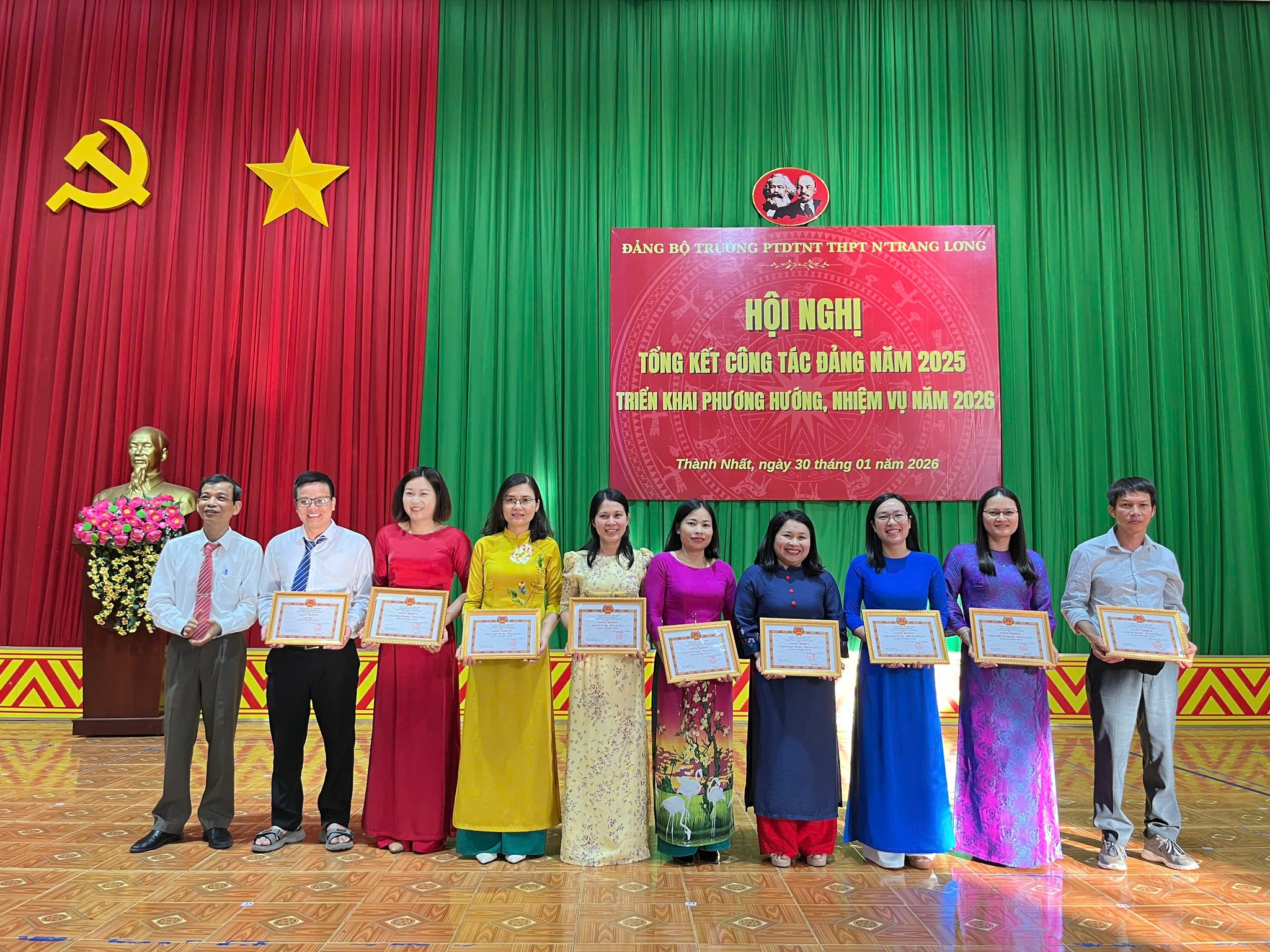 THPT Dân tộc nội trú N'Trang Lơng ảnh 2