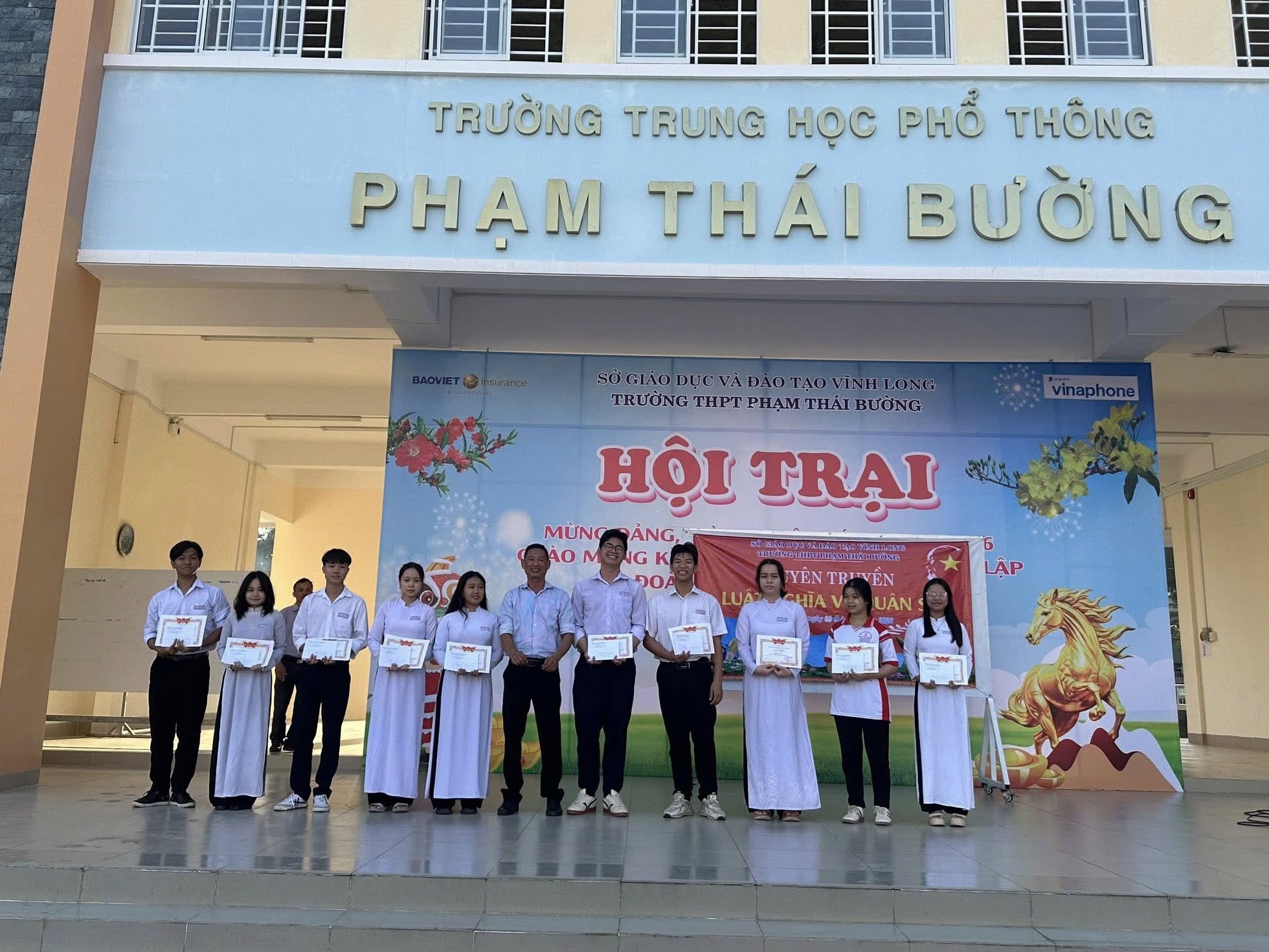 THPT Phạm Thái Bường ảnh 1