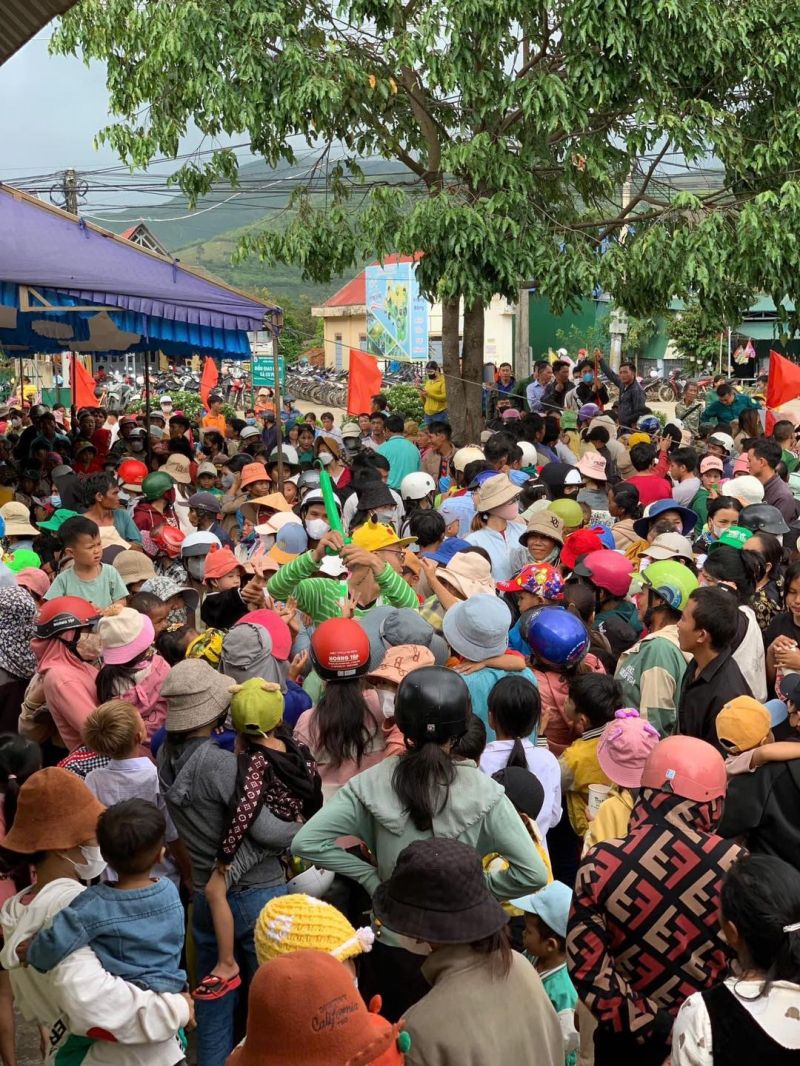 Thu Gom Quần Áo Cũ ảnh 2