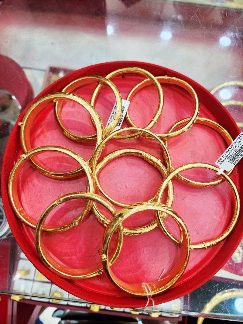 Thuê Trang Sức Cưới - Long Loan Jewelry ảnh 1