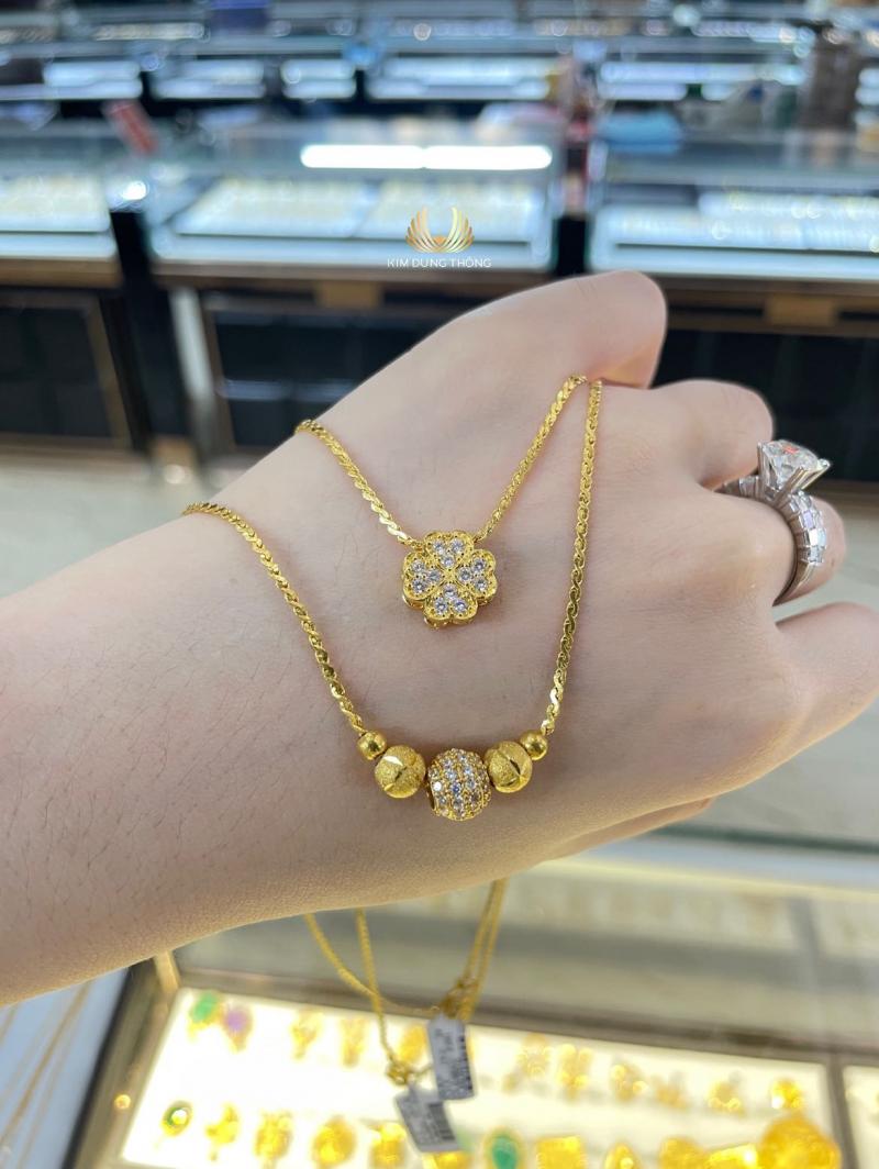 Tiệm vàng Kim Dung Thông ảnh 2