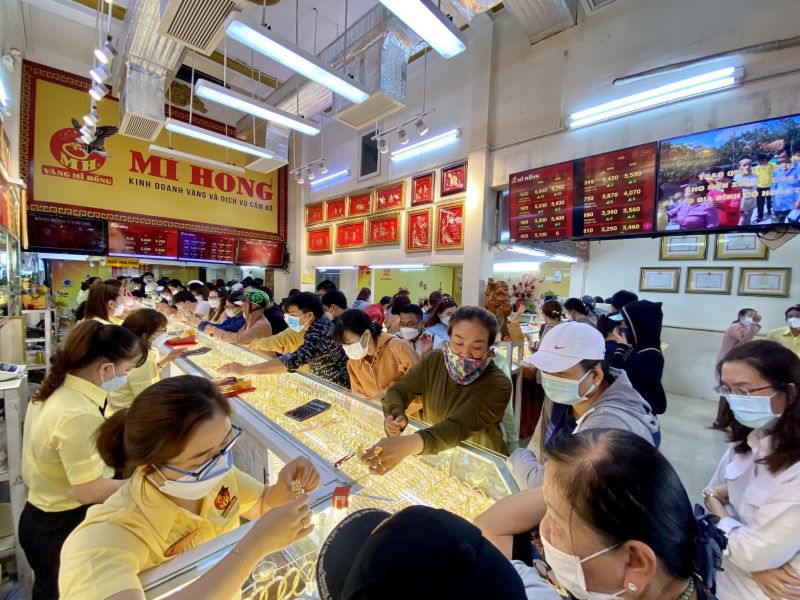 Tiệm vàng Mi Hồng – Hơn 30 năm khẳng định uy tín tại Sài Gòn ảnh 1