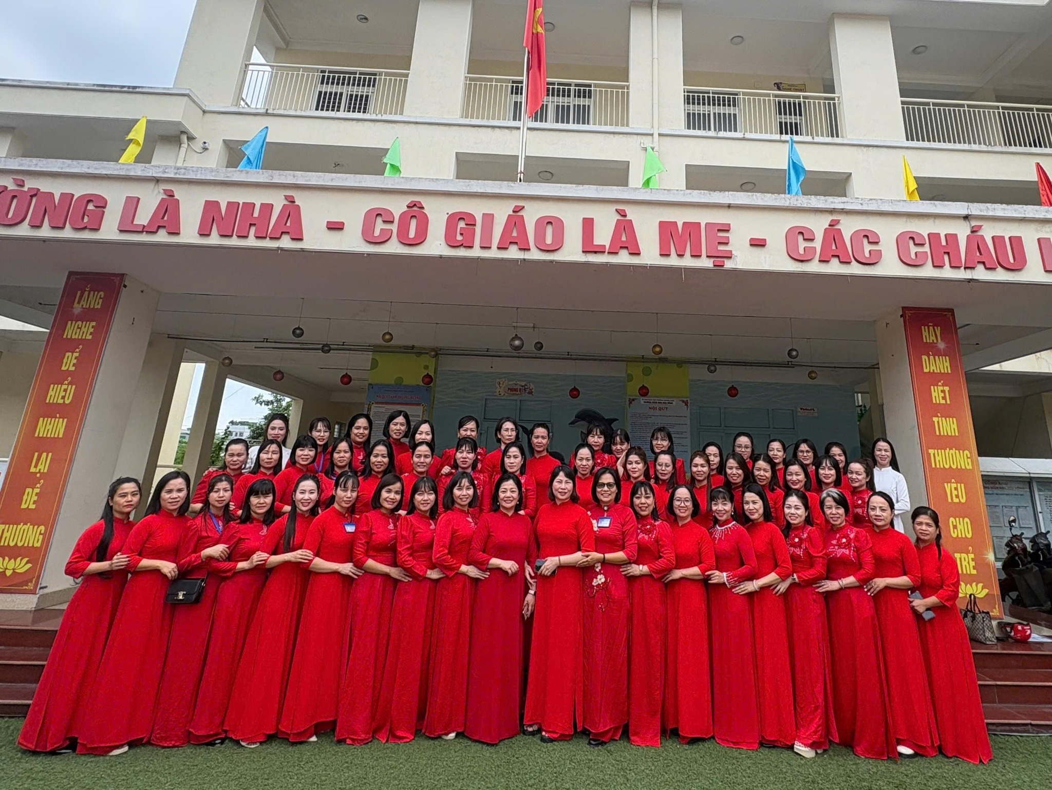 Trường Mầm Non Hoa Hồng ảnh 1