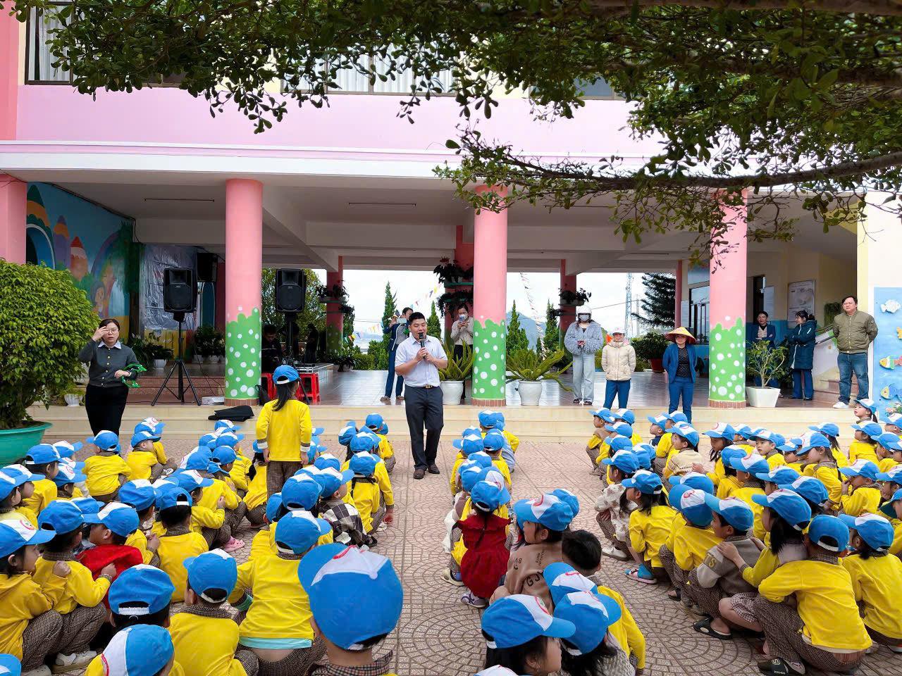 Trường Mầm non 11 ảnh 2