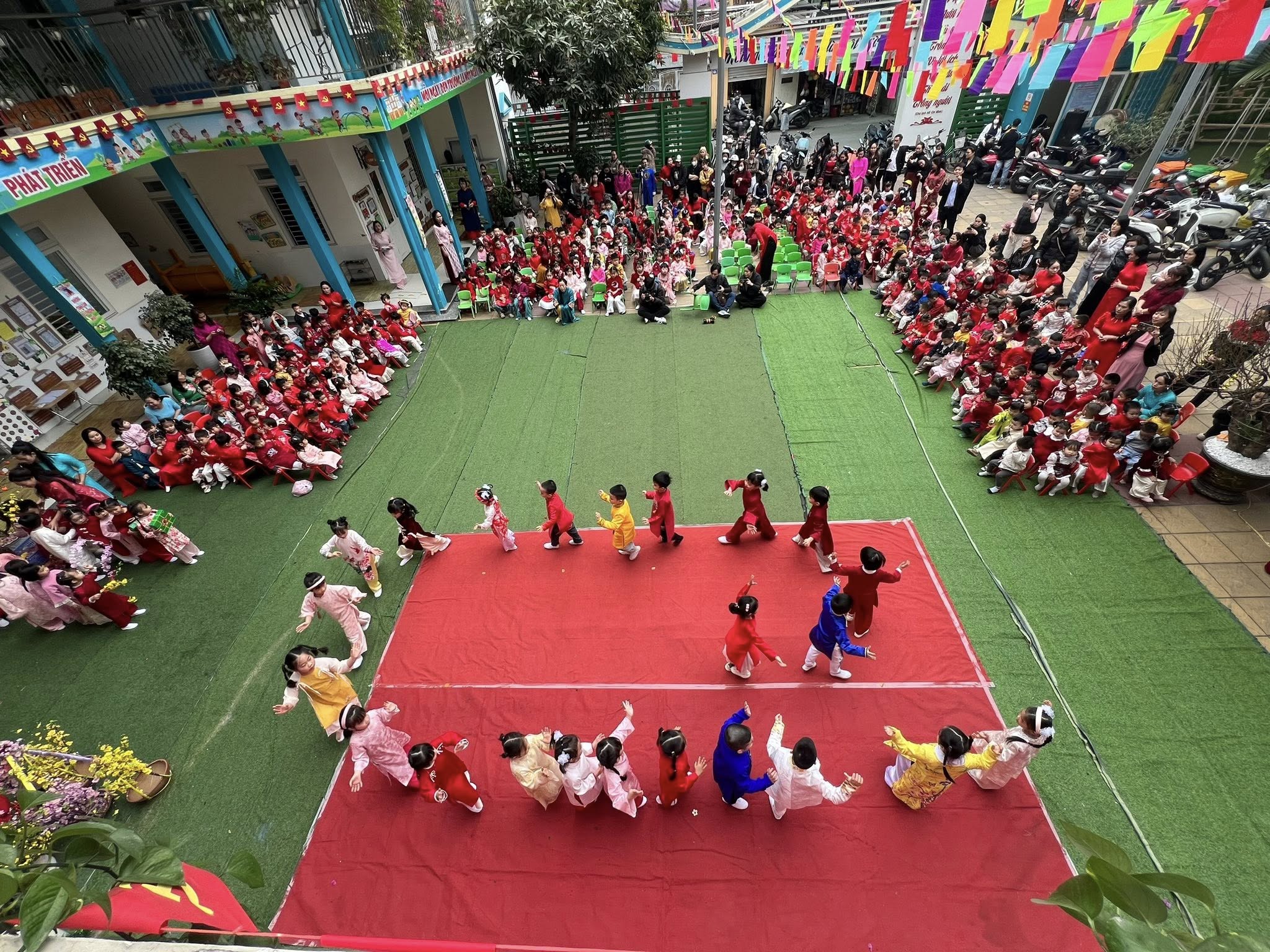 Trường Mầm non Dư Hàng Kênh ảnh 1