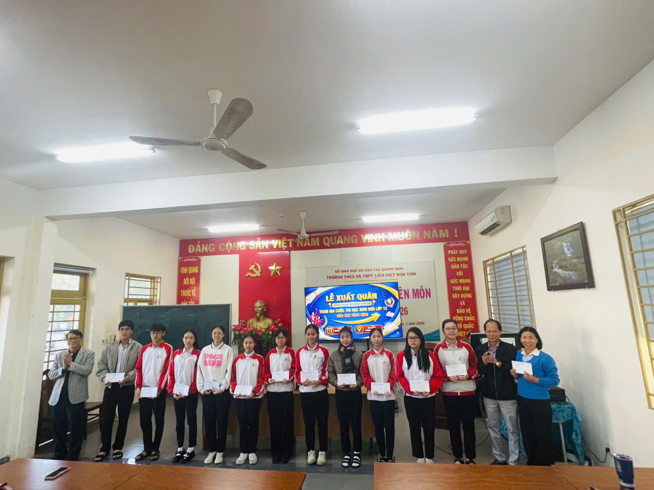 Trường THCS - THPT Liên Việt ảnh 2