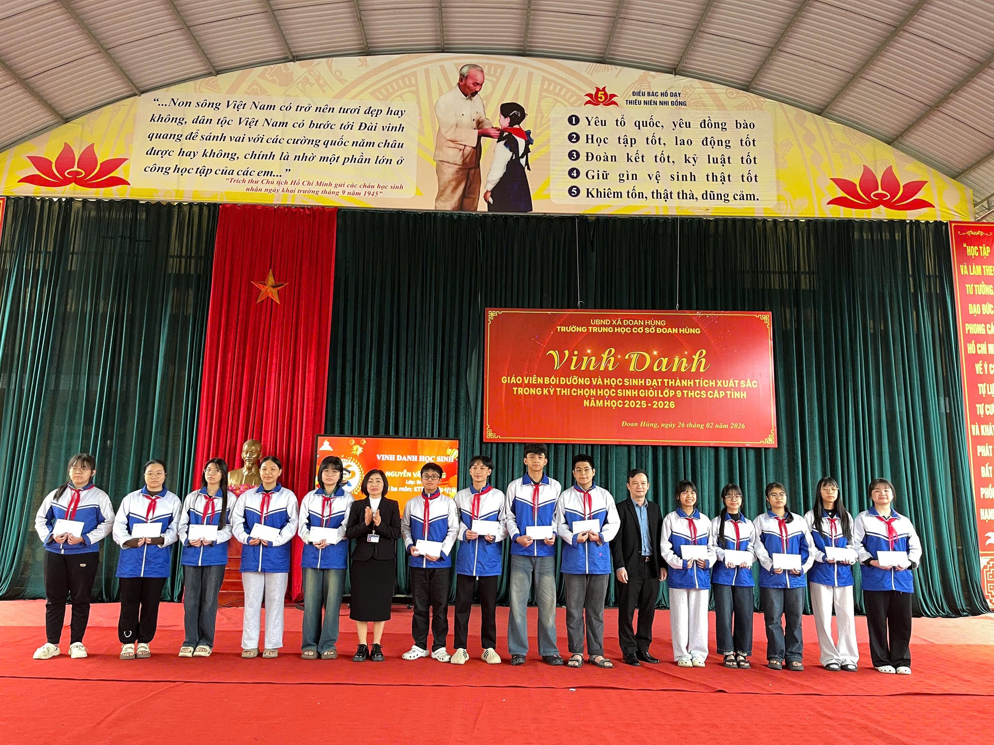 Trường THCS Đoan Hùng ảnh 1