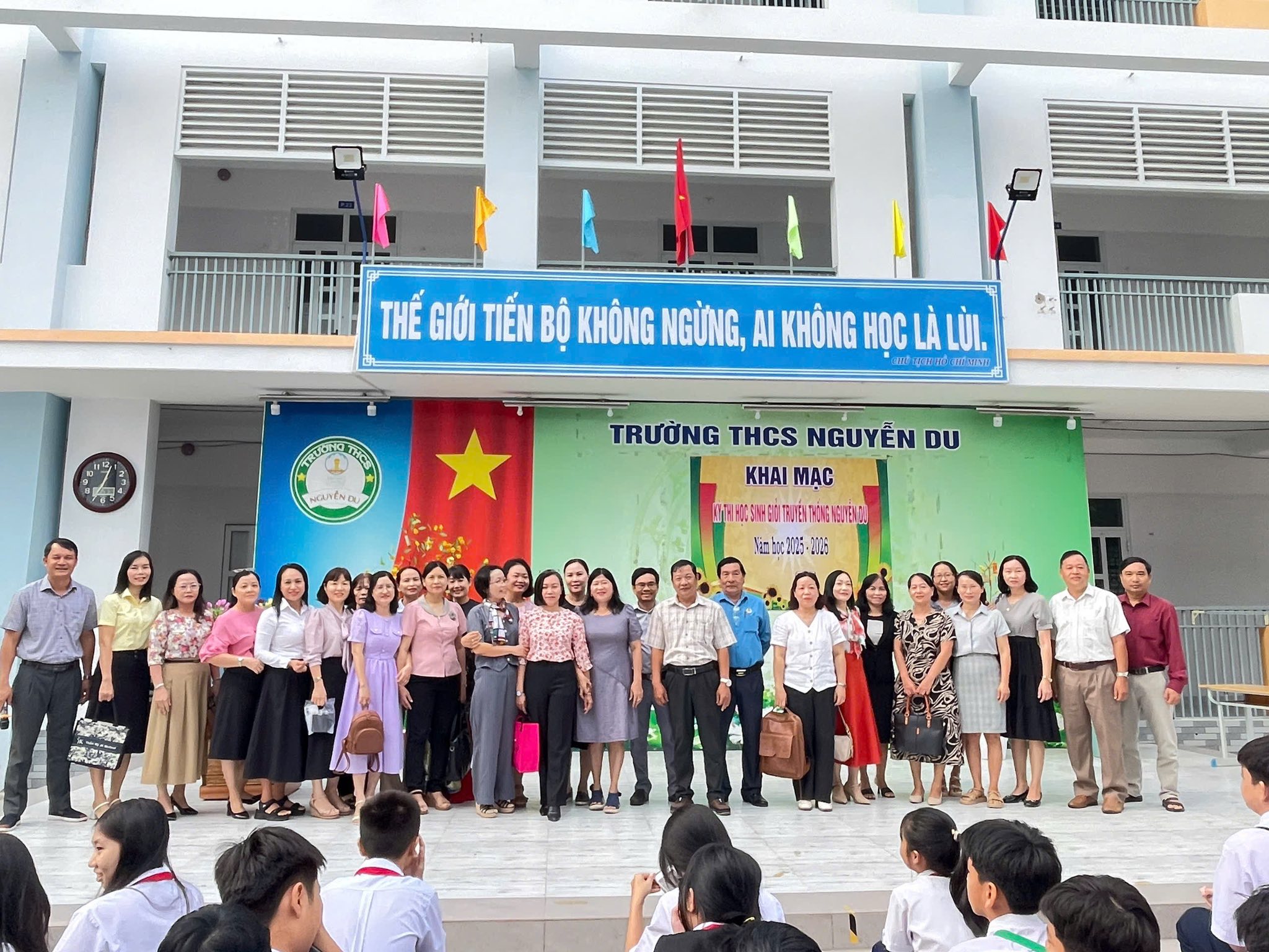 Trường THCS Nguyễn Du - phường Bình Thuận ảnh 1