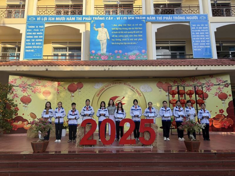 Trường THCS Tân Lợi ảnh 2