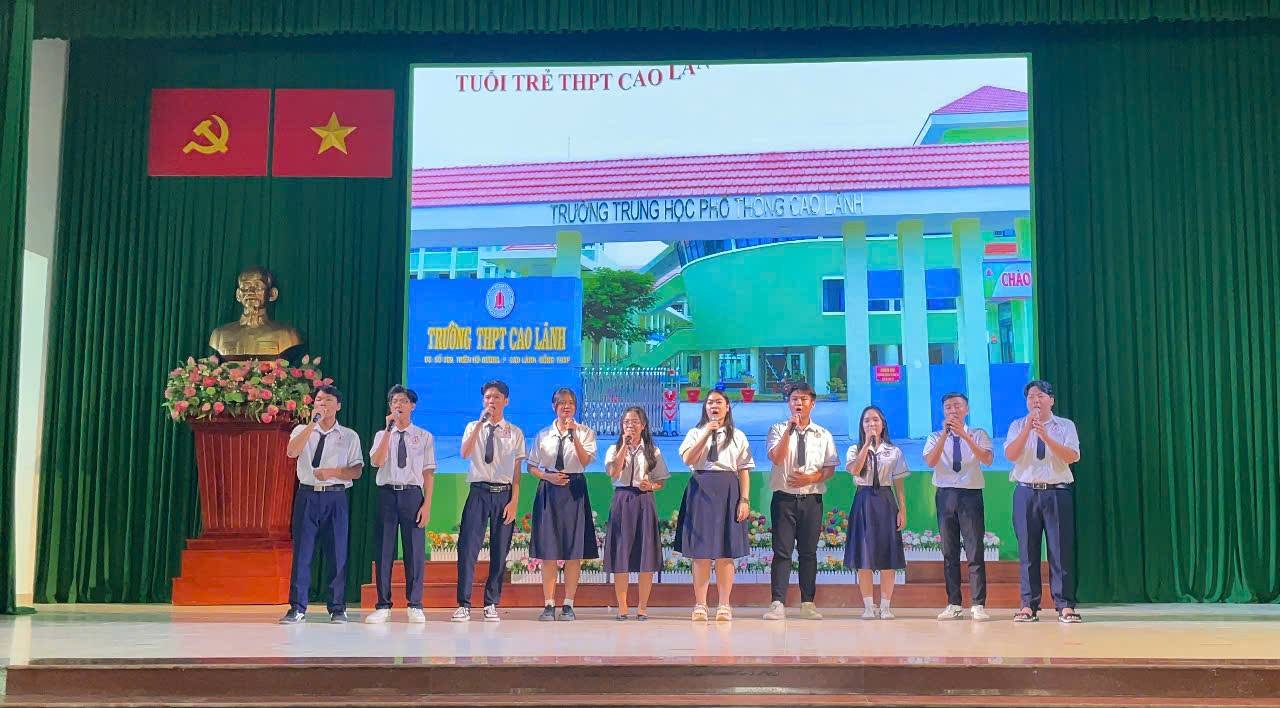 Trường THPT Thành Phố Cao Lãnh ảnh 2