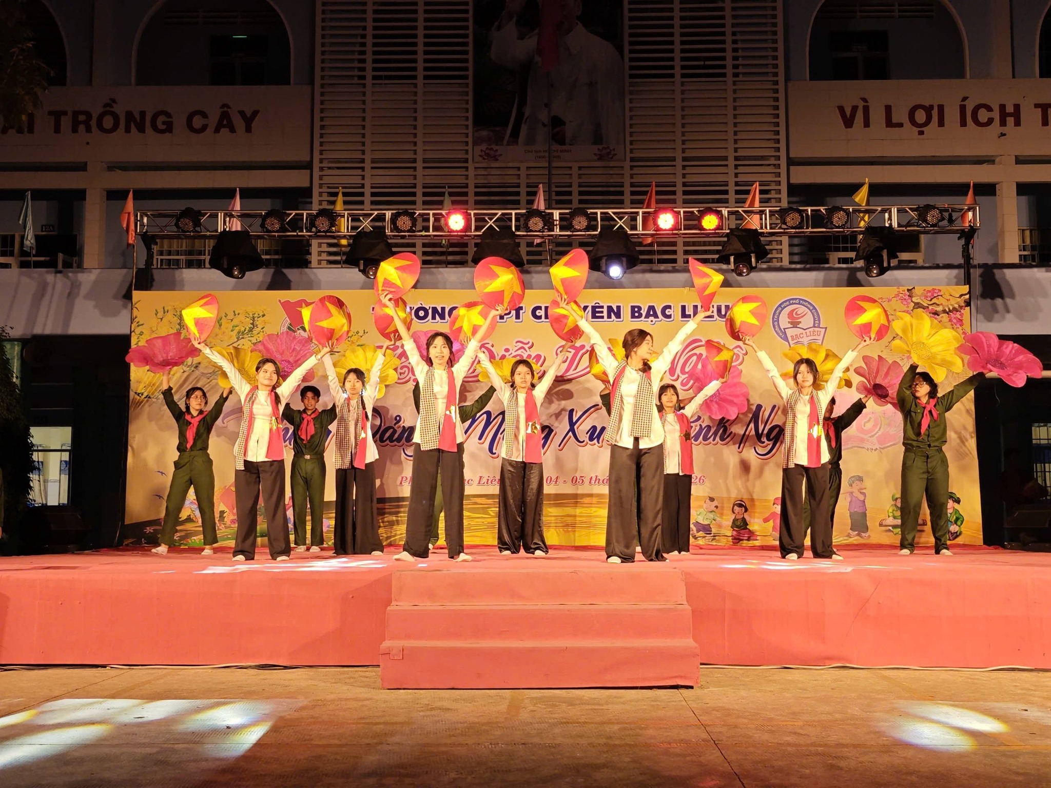 Trường THPT Chuyên Bạc Liêu ảnh 1