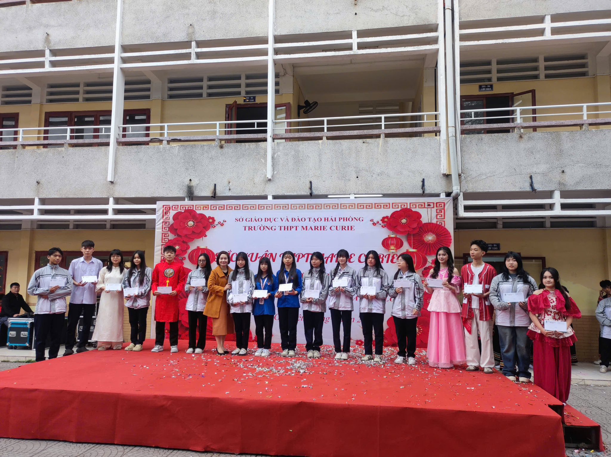 Trường Thpt Marie Curie -Hải Phòng ảnh 1