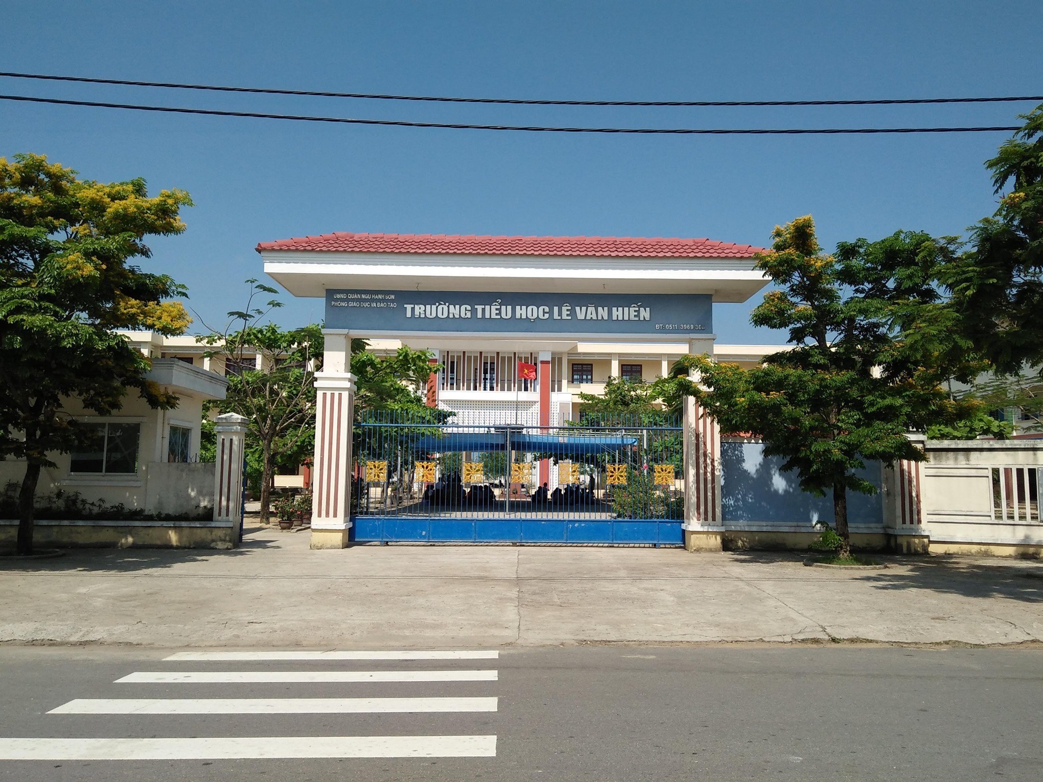 Trường Tiểu học Lê Văn Hiến ảnh 1