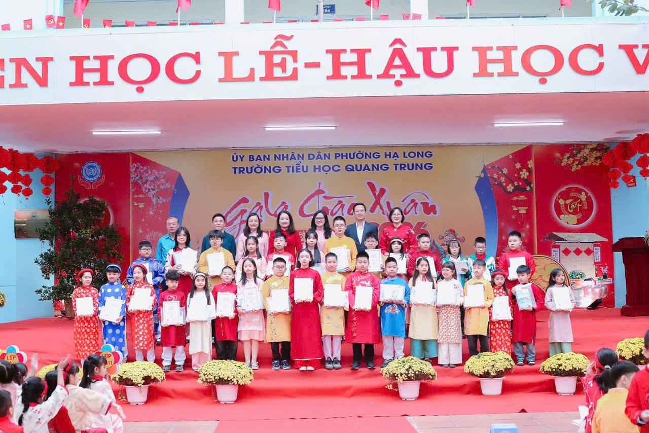 Trường Tiểu học Quang Trung ảnh 1