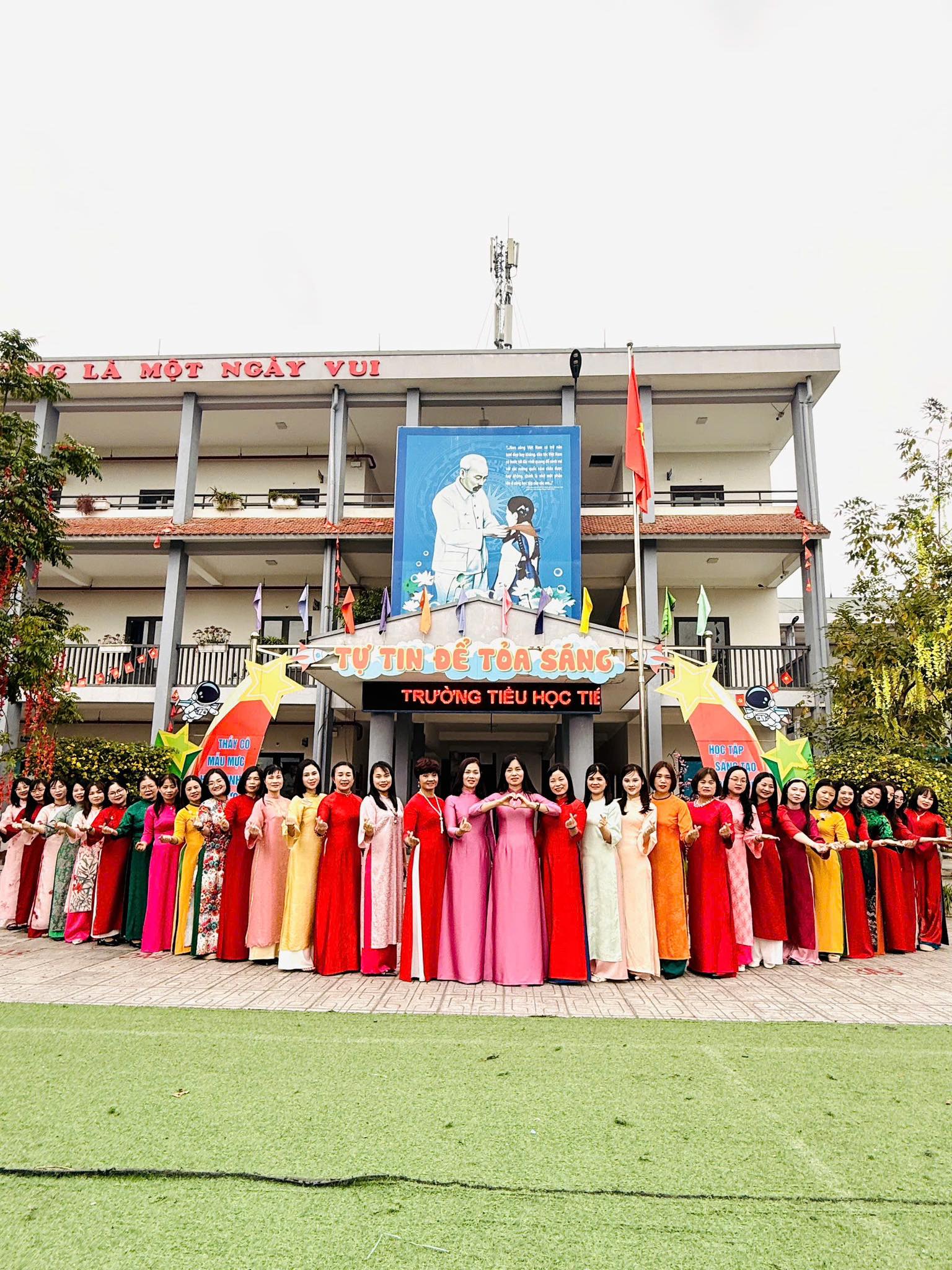 Trường Tiểu học Tiên Cát ảnh 1