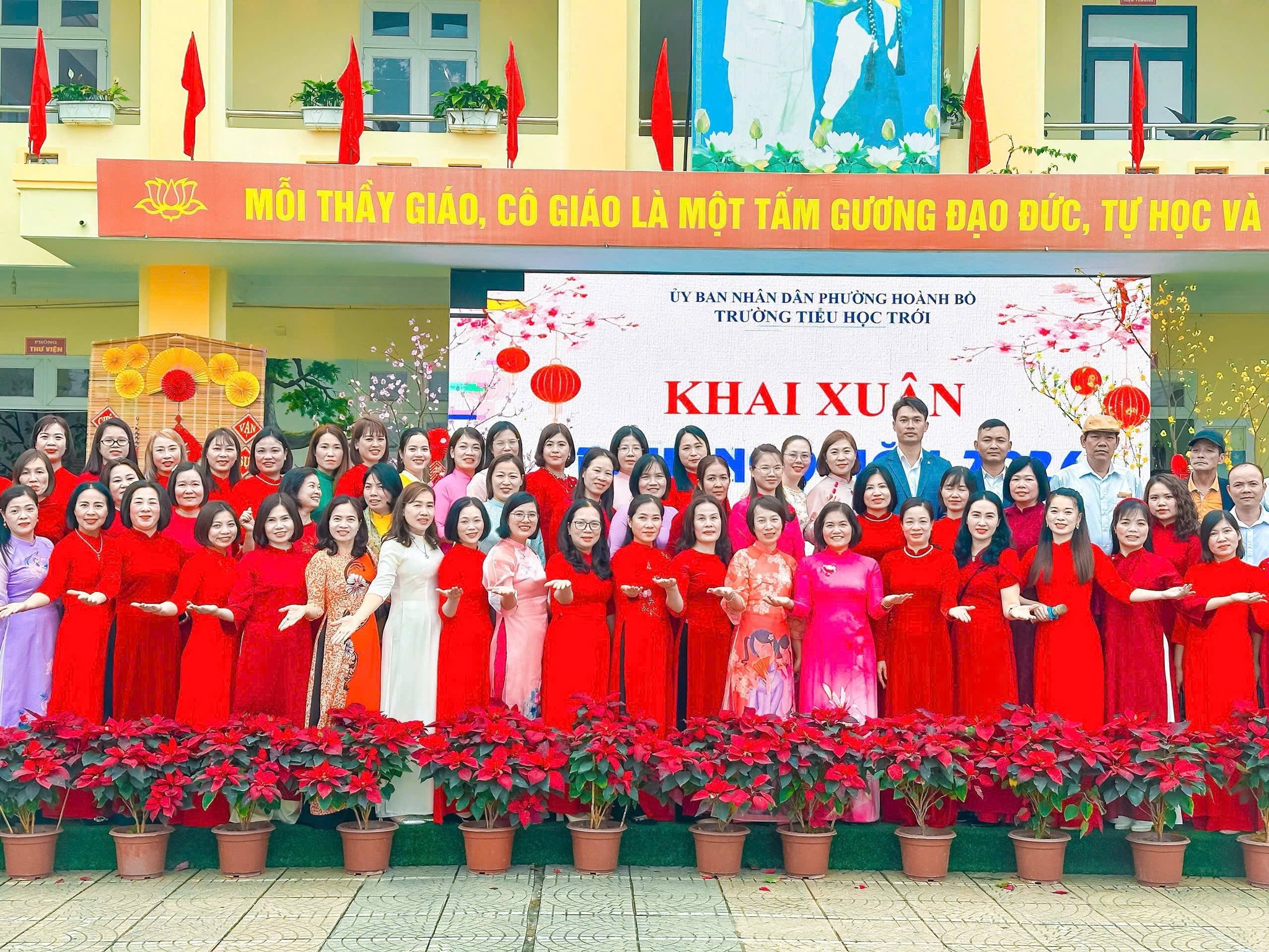 Trường Tiểu học Trới ảnh 1