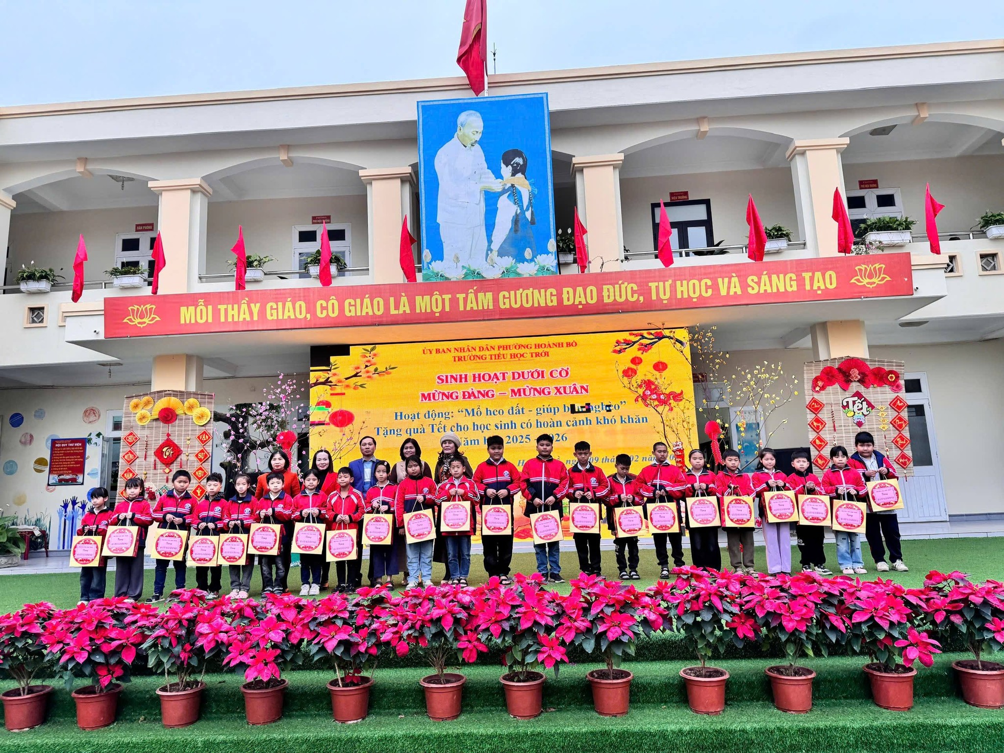 Trường Tiểu học Trới ảnh 2