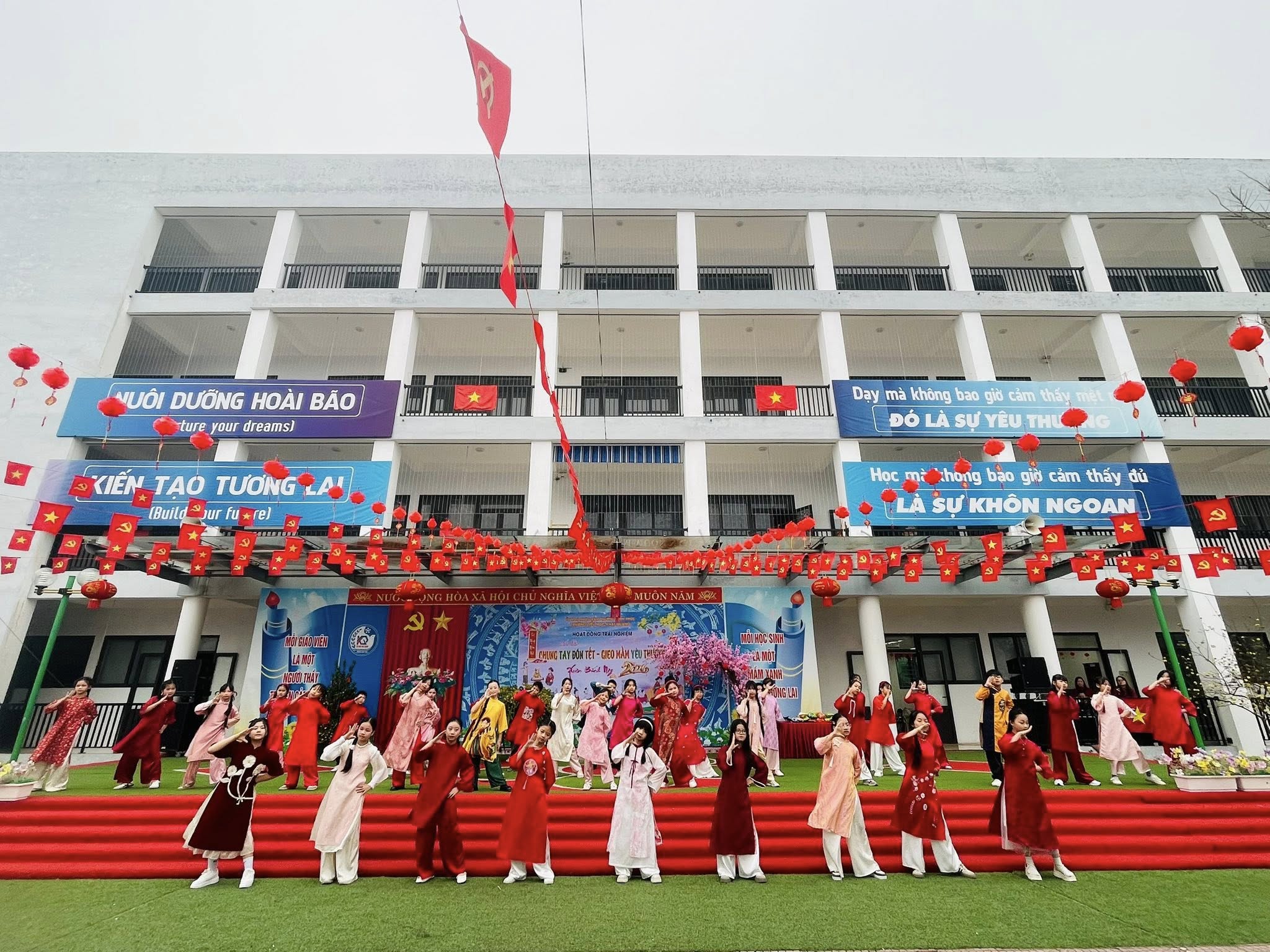 Trường tiểu học Khai Quang ảnh 2