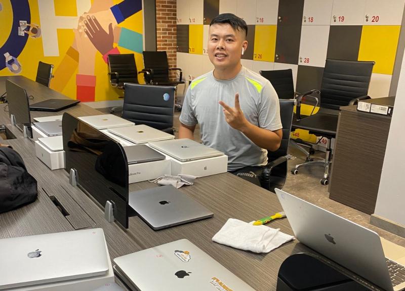 Tuấn Nguyễn Mobile – Thu mua laptop cũ giá cao, hỗ trợ toàn diện ảnh 1