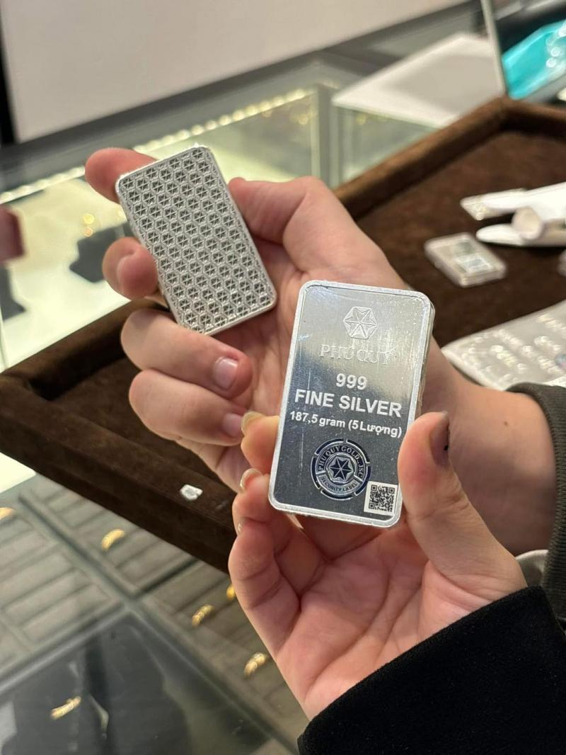 Vàng Bạc Hợp Thủy ảnh 1