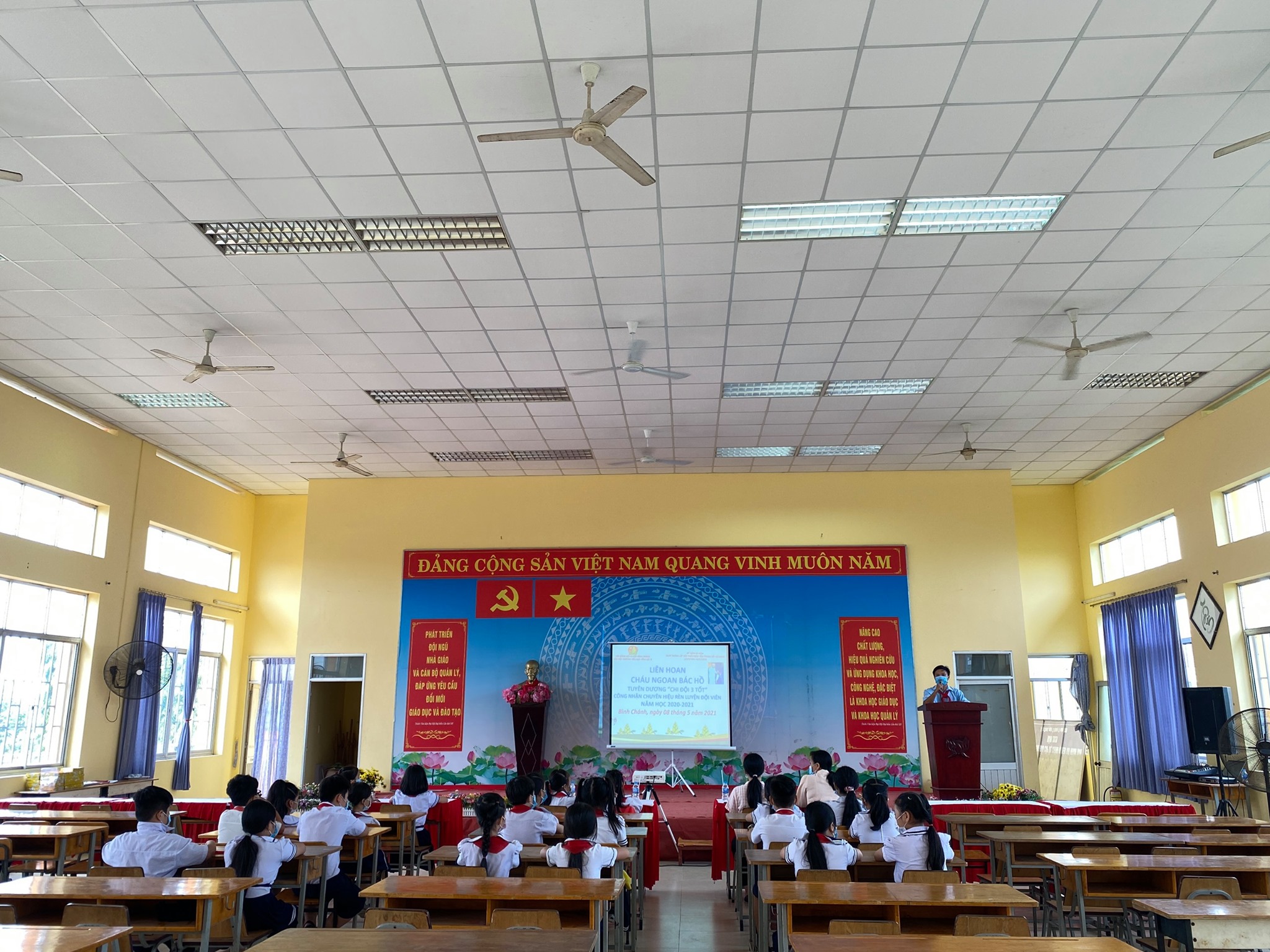 Tiểu học Vĩnh Lộc B ảnh 1