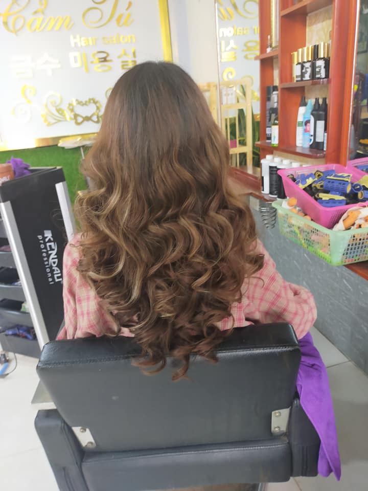 Cẩm Tú Hair Salon ảnh 1