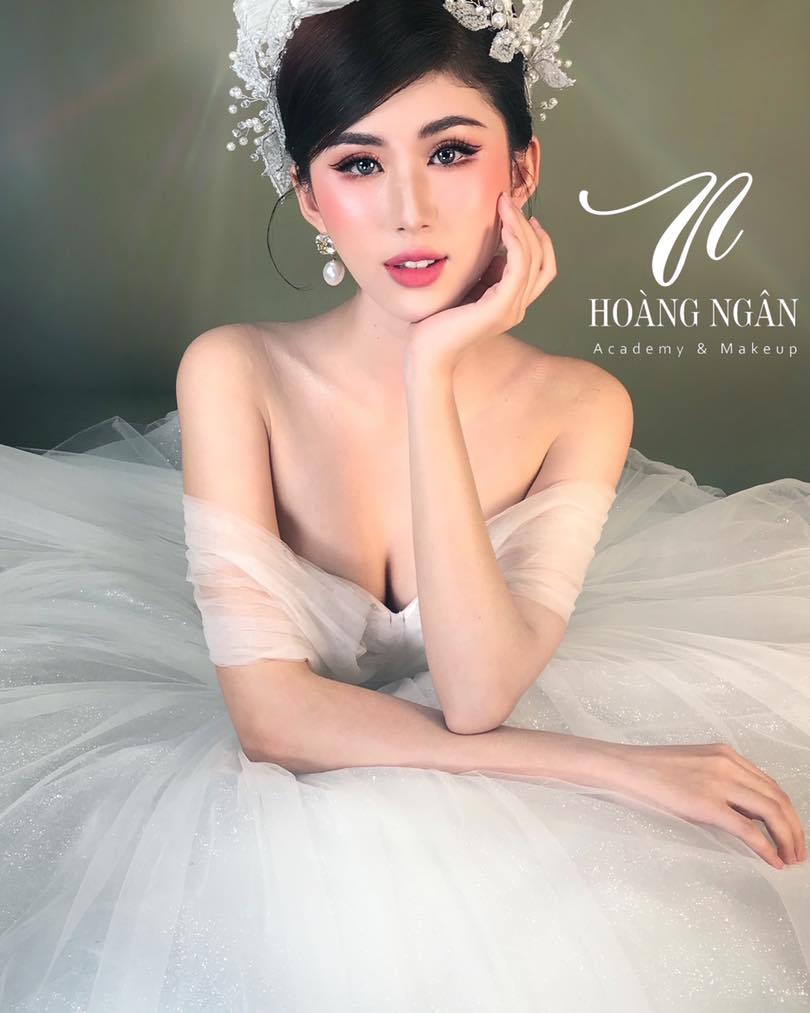 Hoàng Ngân Make-Up Store ảnh 2