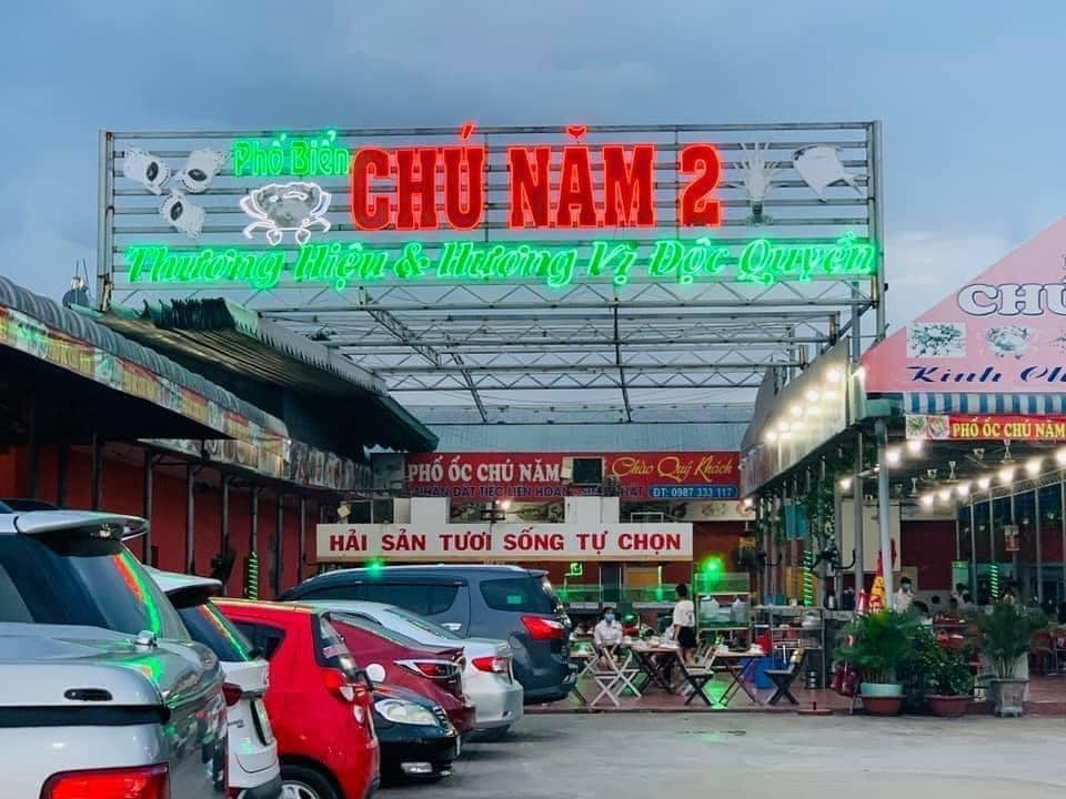 Nhà Hàng Chú Năm ảnh 1