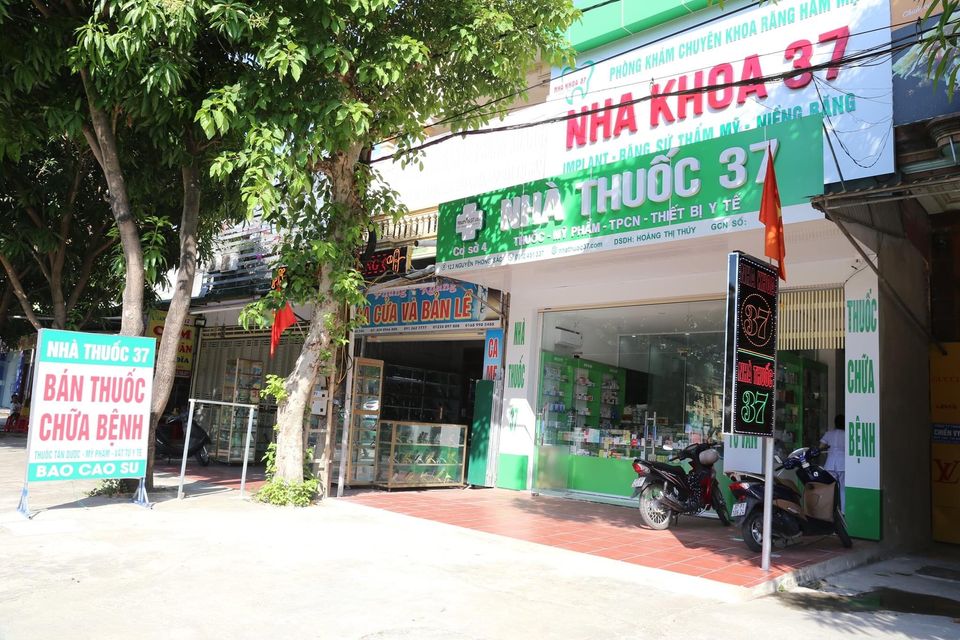 Nhà Thuốc 37 ảnh 1