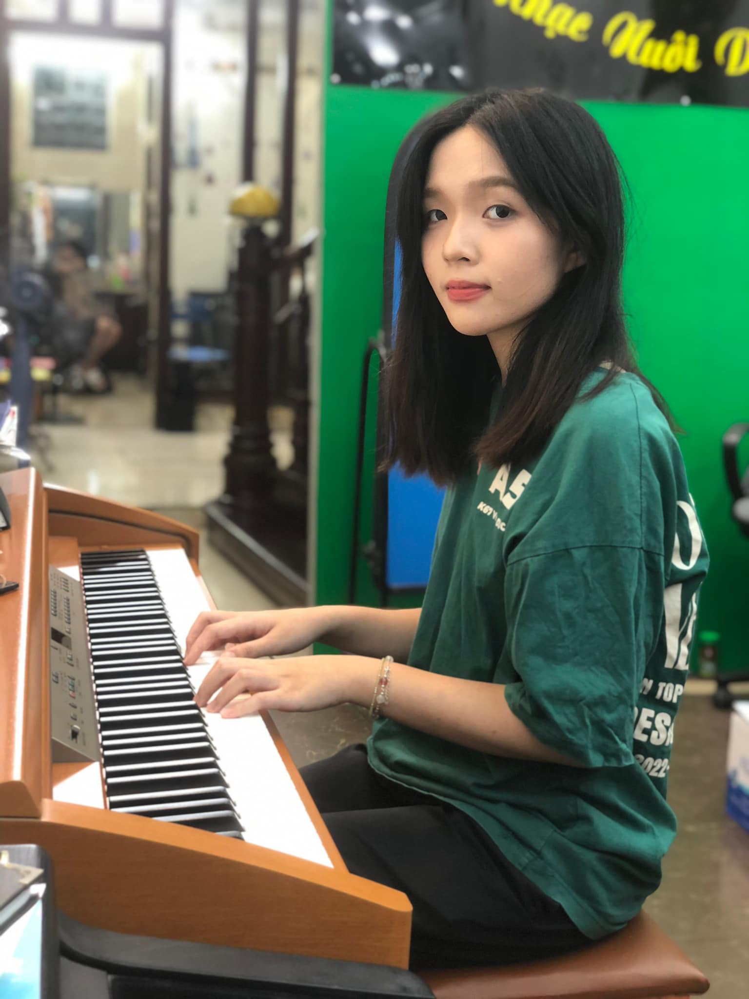 Piano Thế Sơn ảnh 2