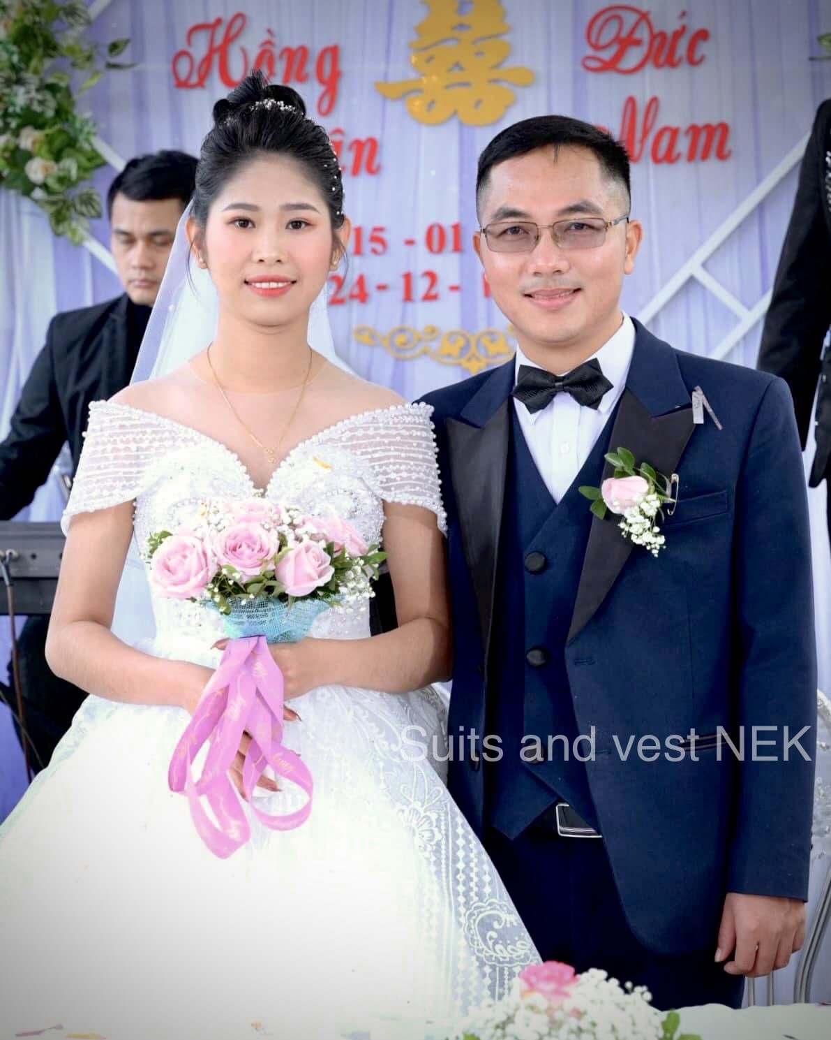 Suits and Vest NEK ảnh 2