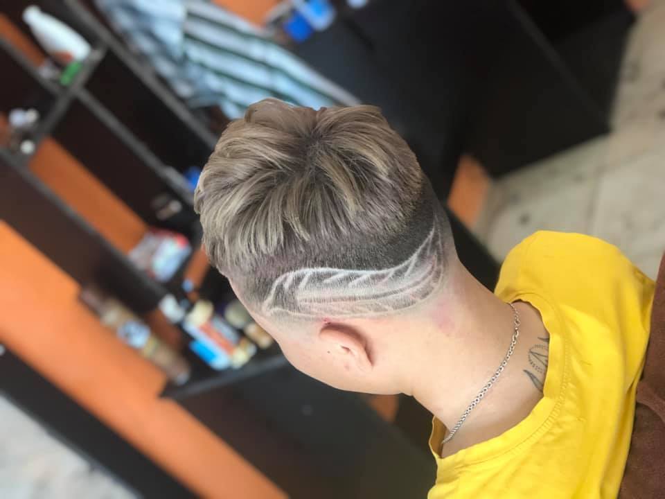 Review Tiệm cắt tóc nam đẹp Đà Nẵng  top 13 tiệm uy tín hễ cắt là ưng   ALONGWALKER