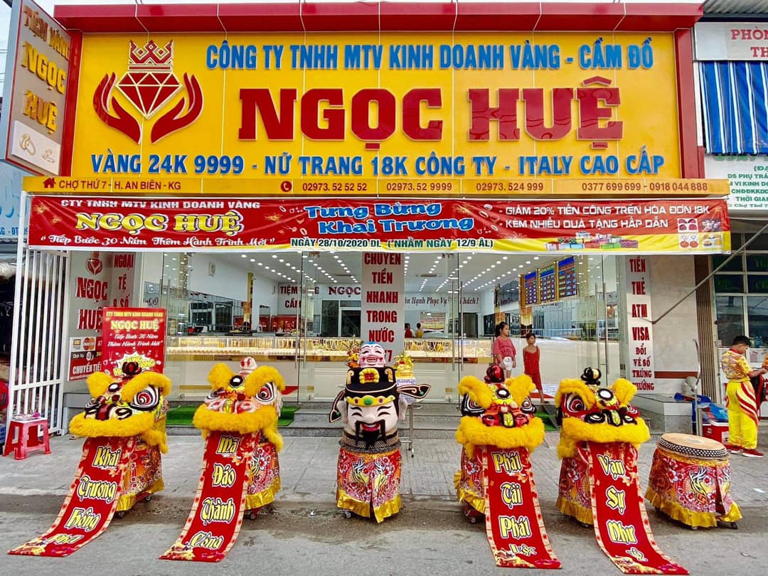 Tiệm Vàng Ngọc Huệ 2 ảnh 1