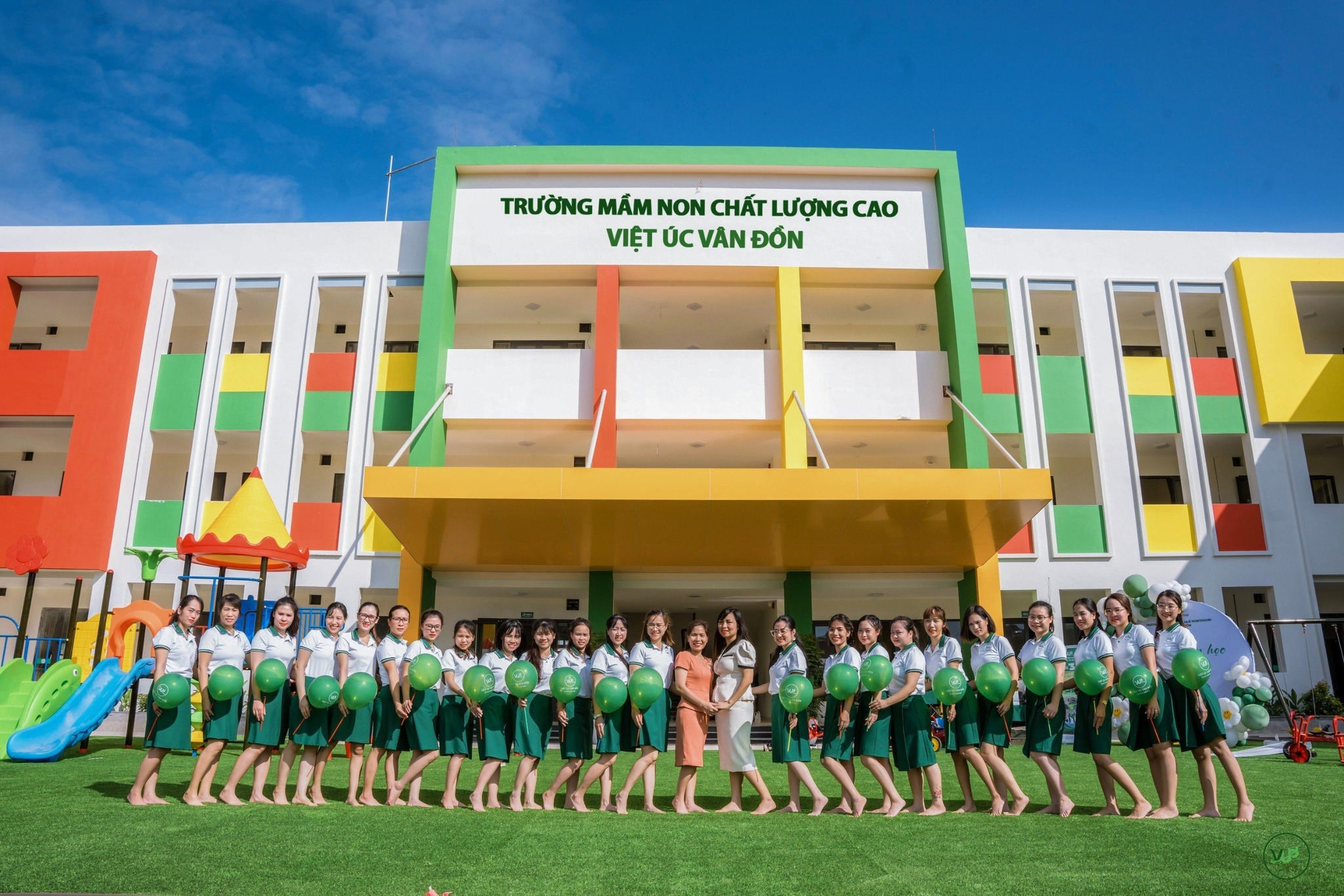 Trường Mầm Non Song Ngữ Montessori Việt Úc Vân Đồn ảnh 1