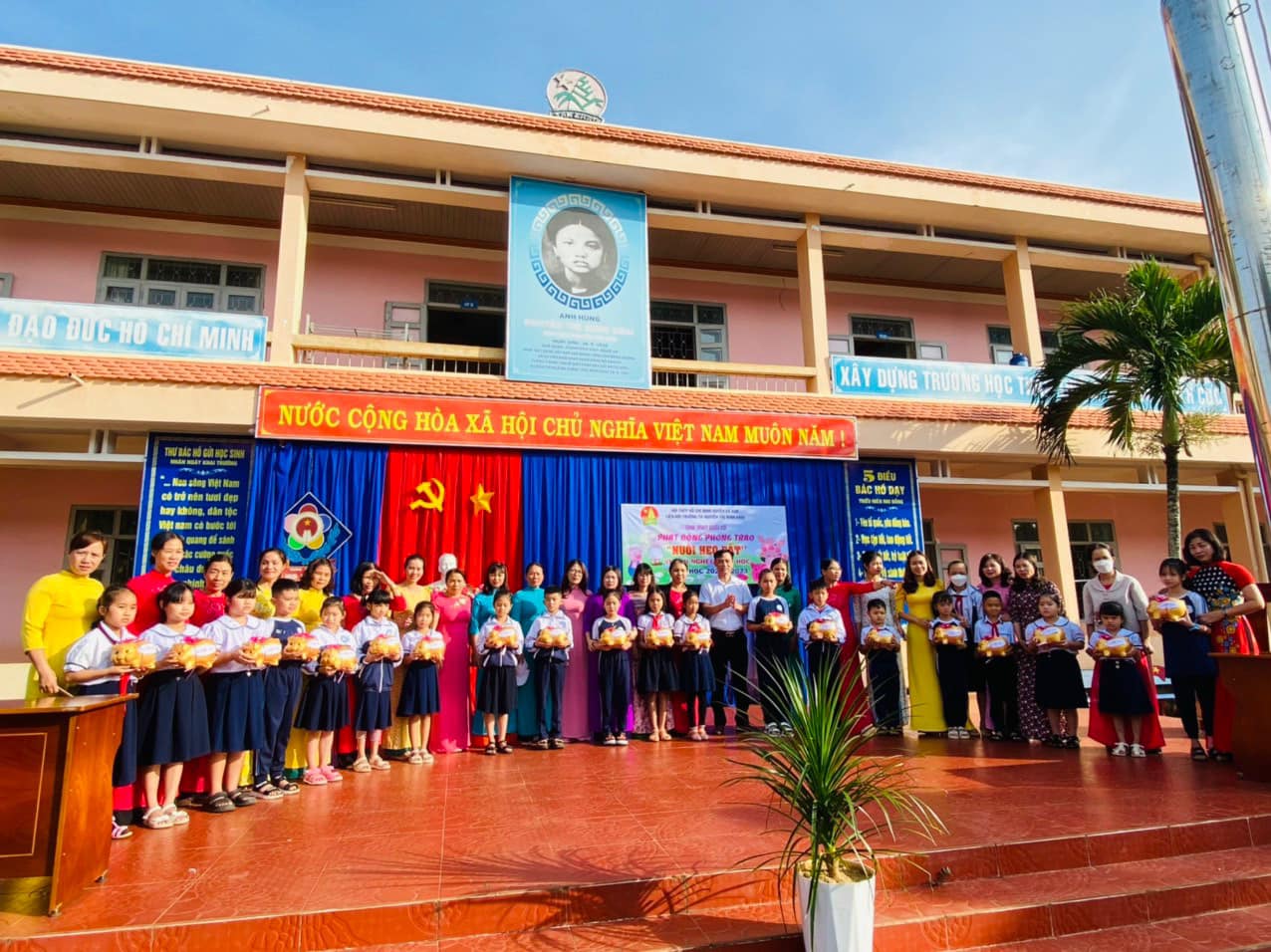 Trường Tiểu Học Nguyễn Thị Minh Khai ảnh 1