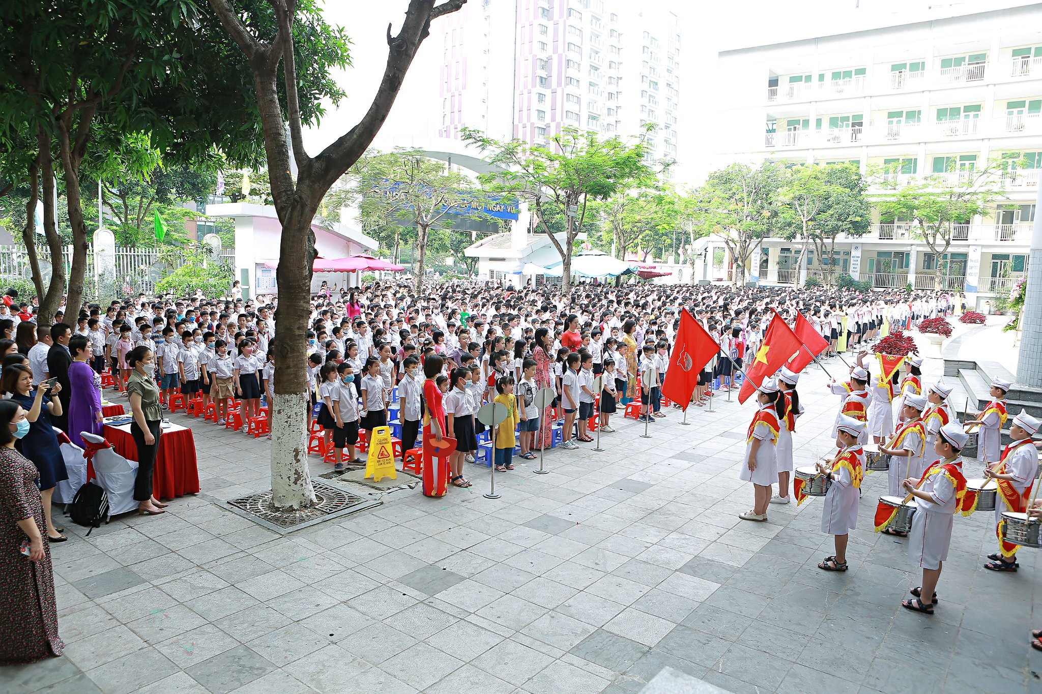 Trường Tiểu học Yên Hoà ảnh 2