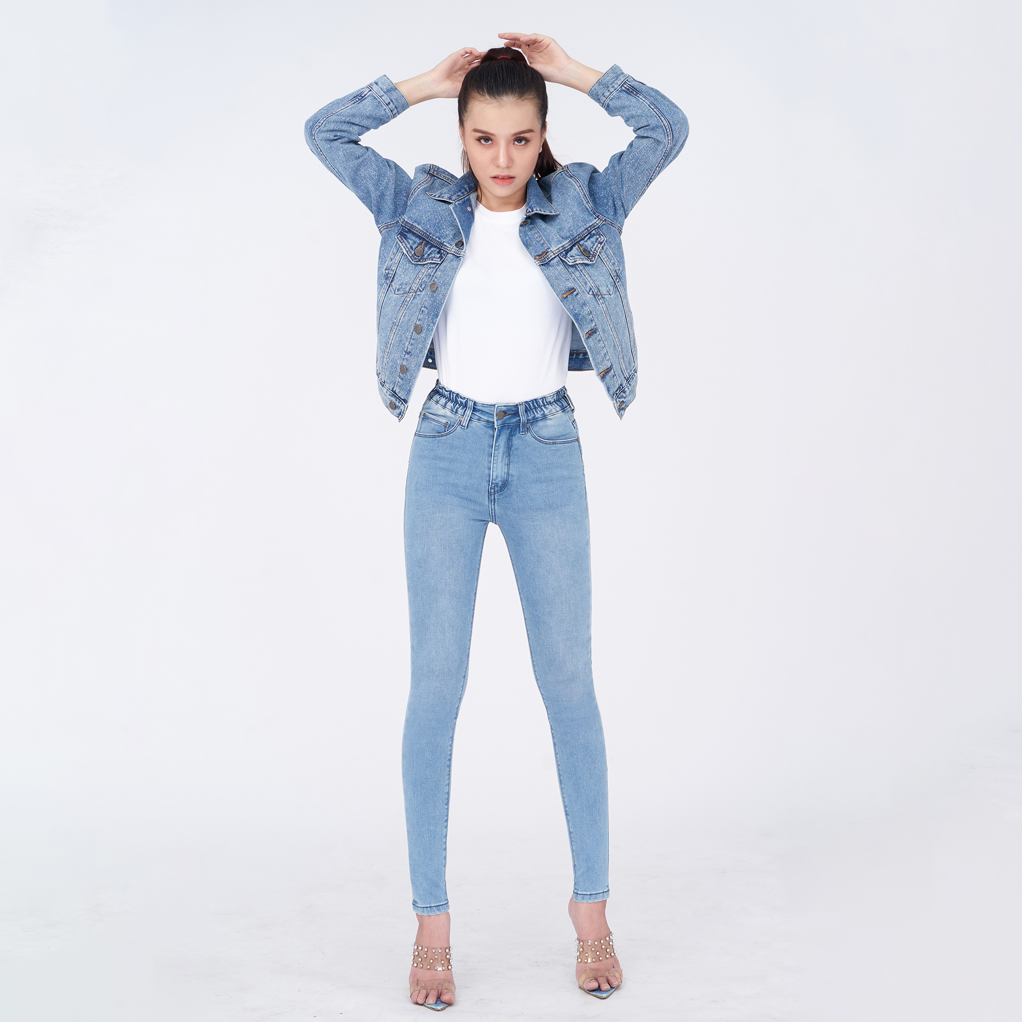 AAA JEANS ảnh 3