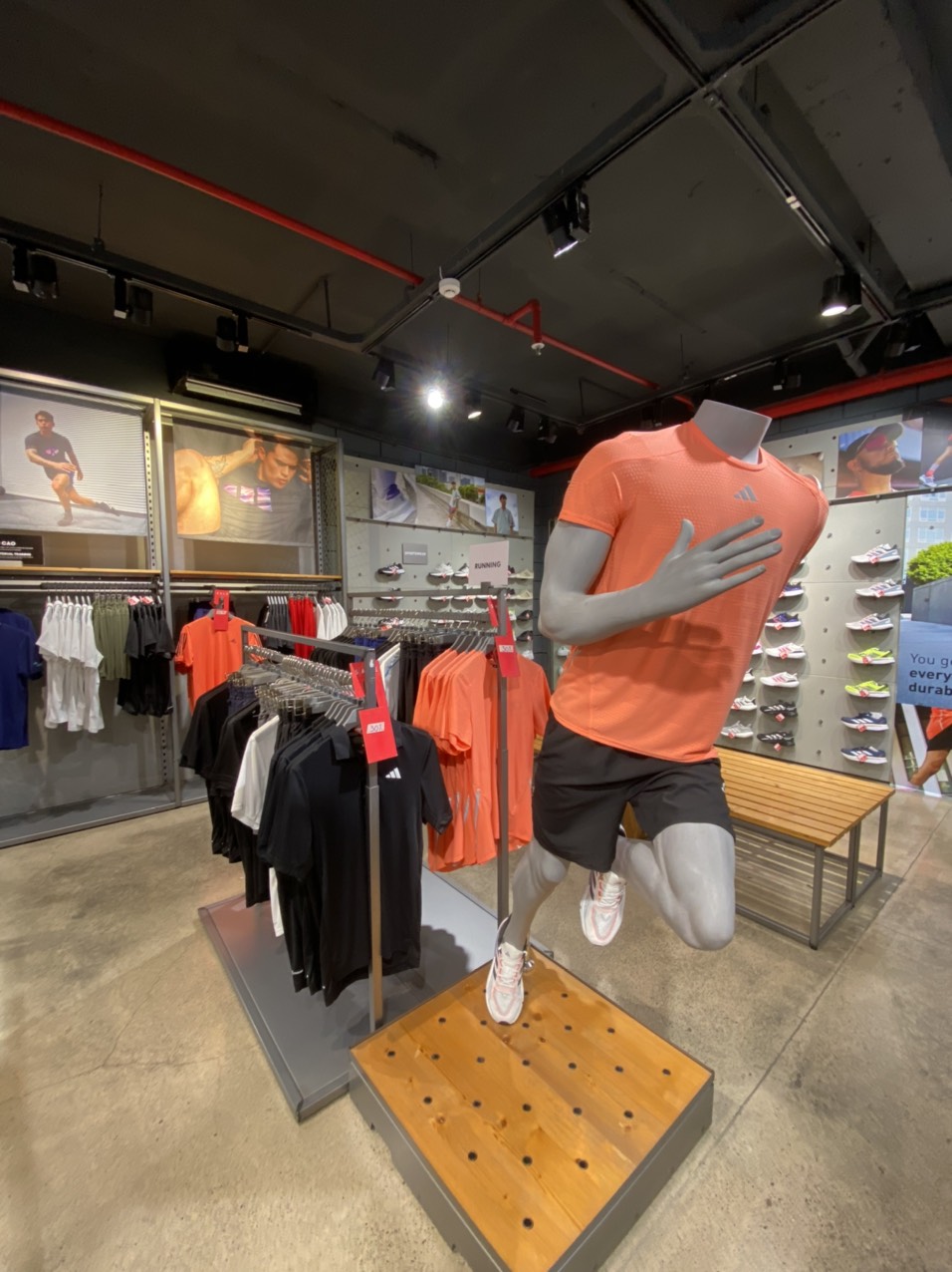 Adidas Store Nha Trang ảnh 1