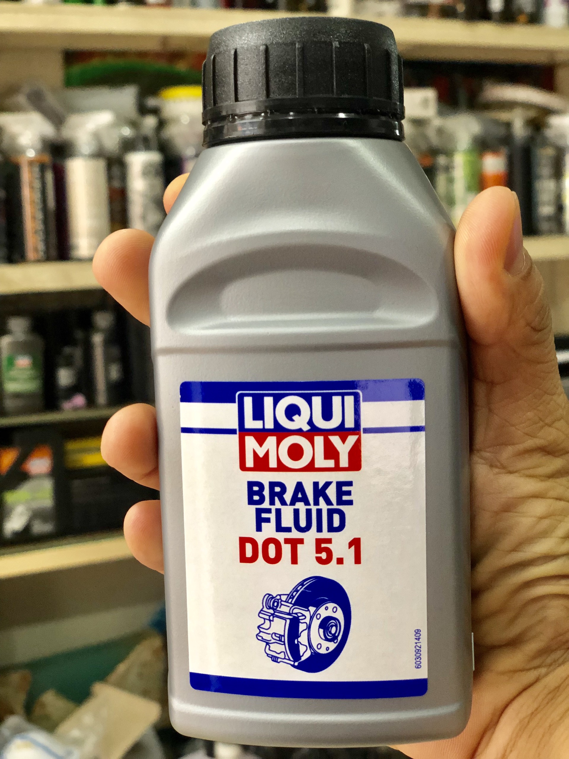 Dầu Thắng Cao Cấp Dùng Được Cho Phanh ABS Liqui Moly Dot 4 3093 ảnh 2