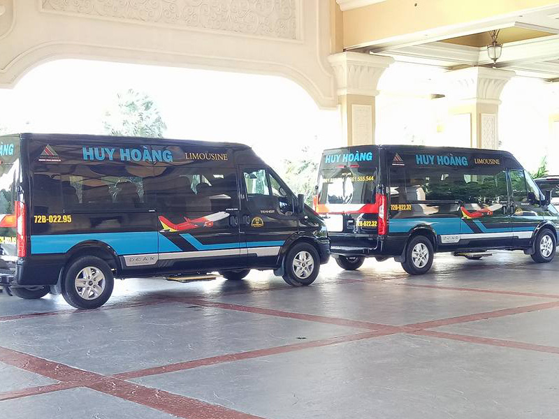 Huy Hoàng Limousine ảnh 1