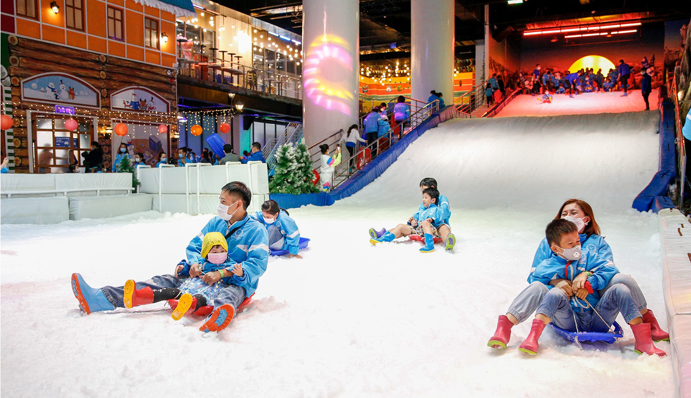 Khu Vui Chơi Snow Town Sài Gòn ảnh 2