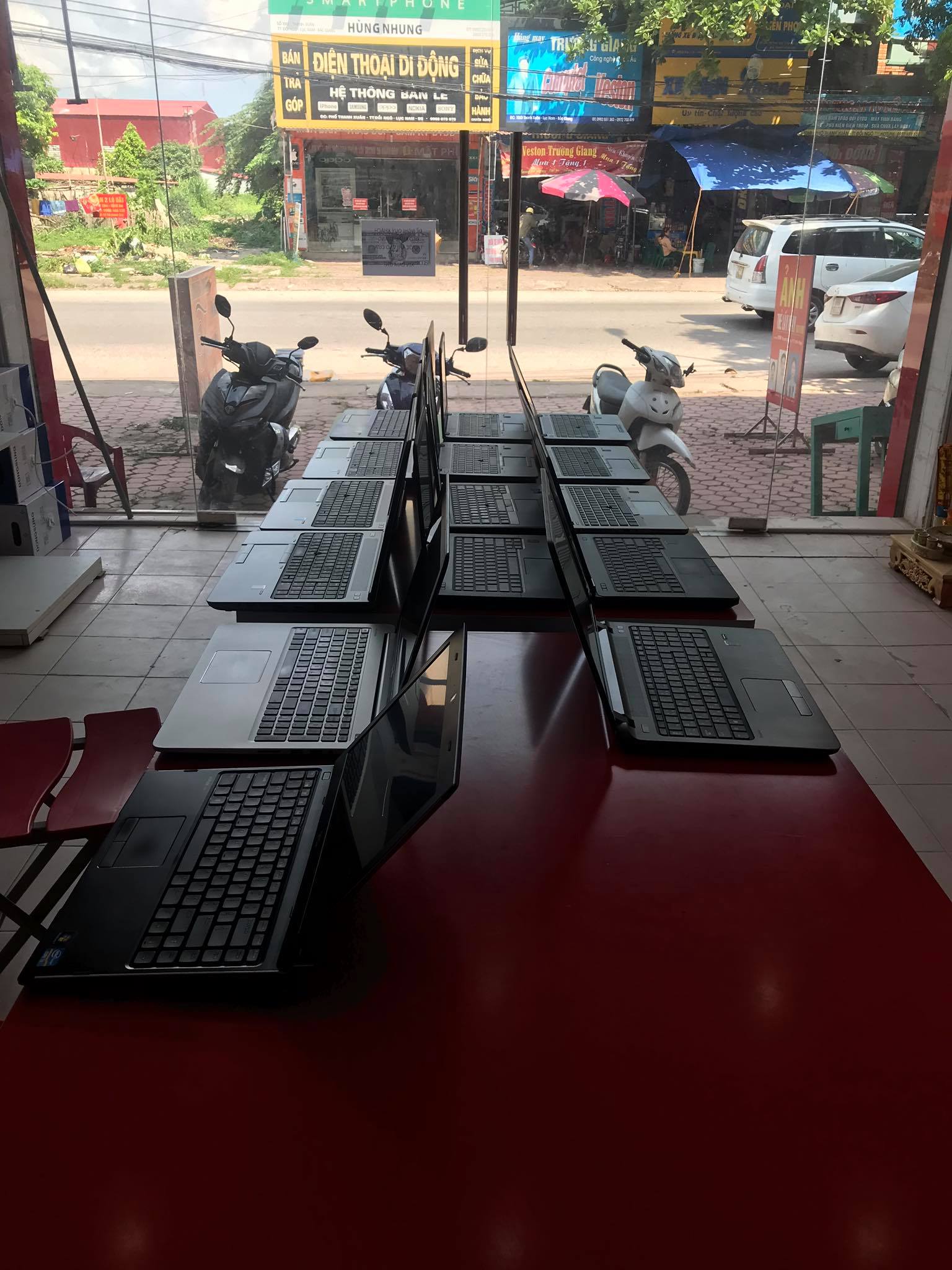 Laptop Hoàng Nga ảnh 1