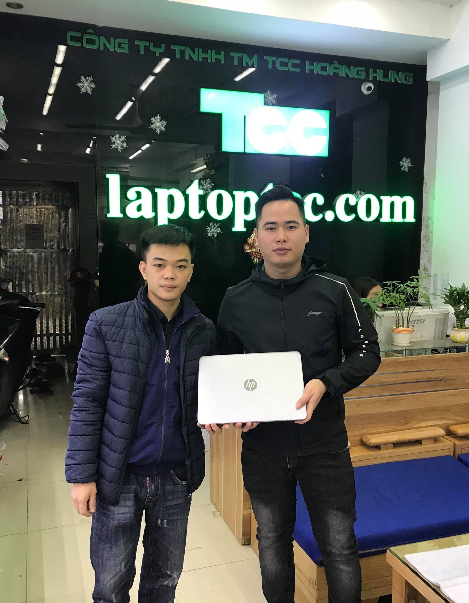 Laptop TCC - Thương Hiệu Phân Phối Laptop Cũ - Hàng Đầu Việt Nam ảnh 2