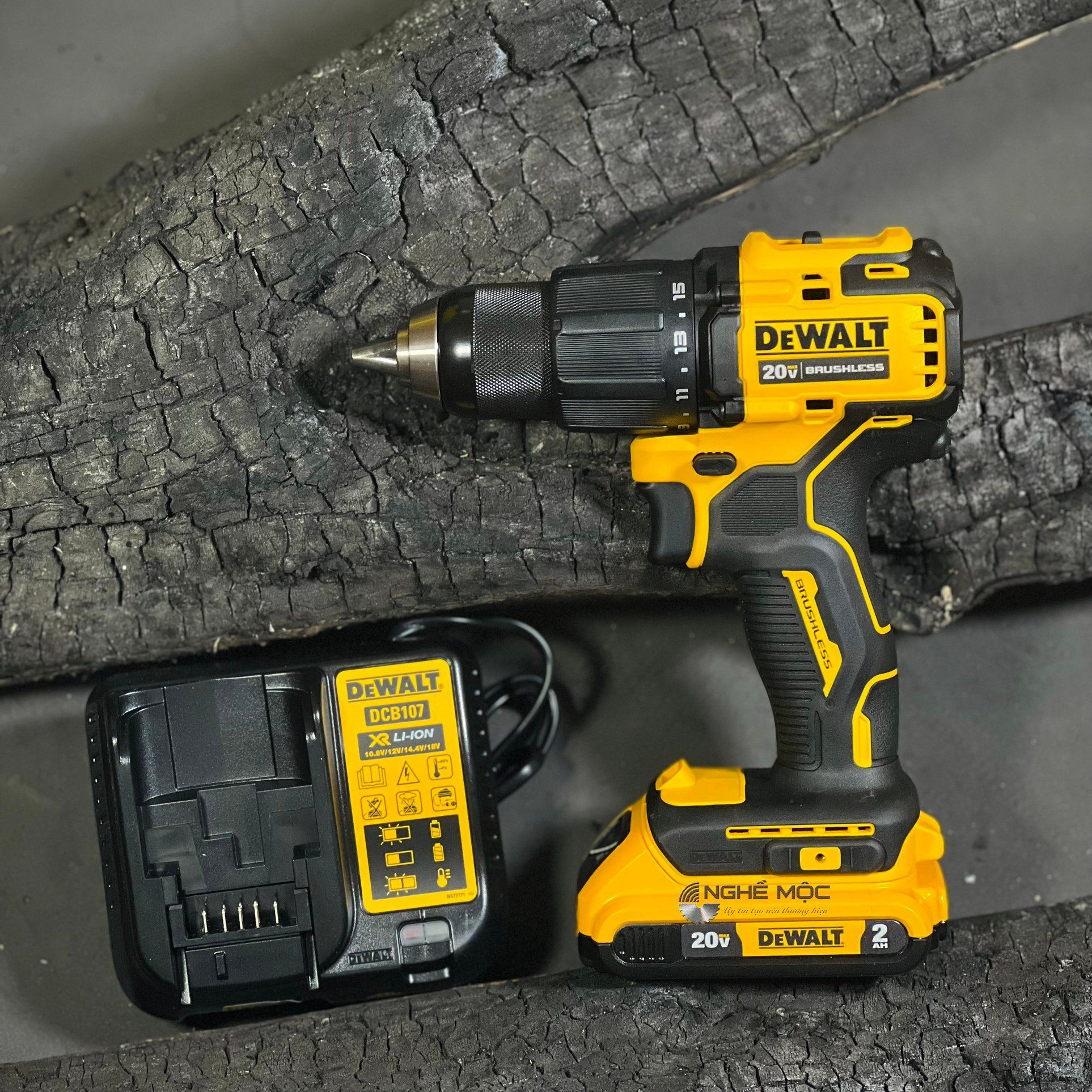 Máy khoan DeWalt ảnh 1