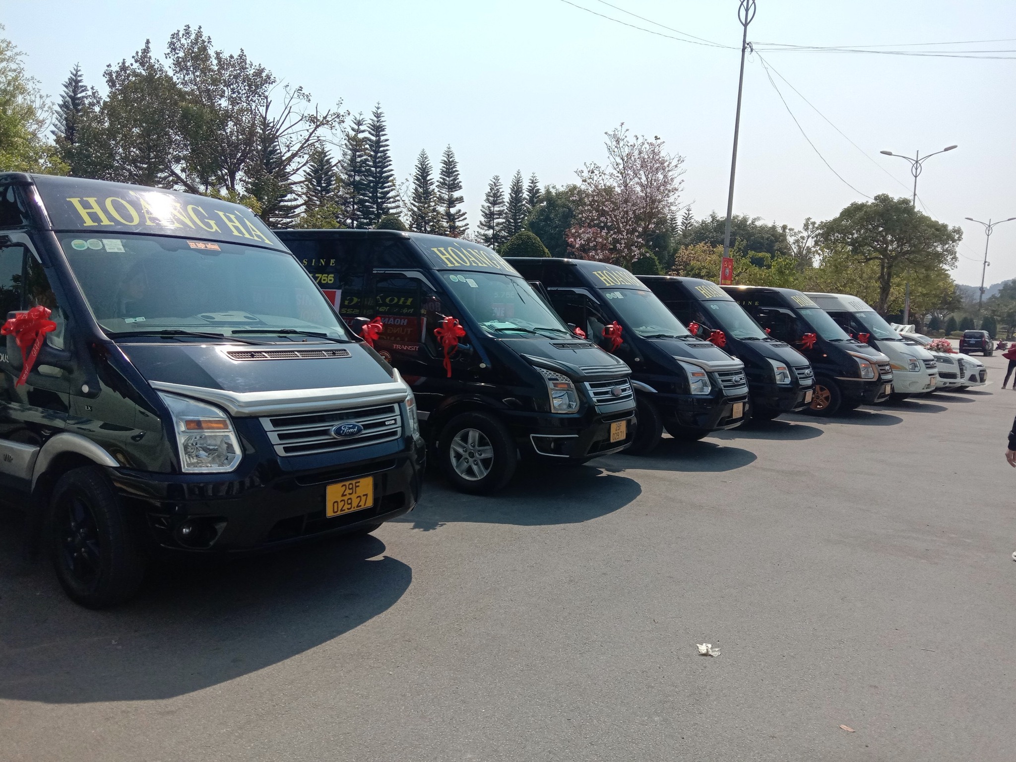 Nhà xe limousine Hoàng Hà ảnh 1