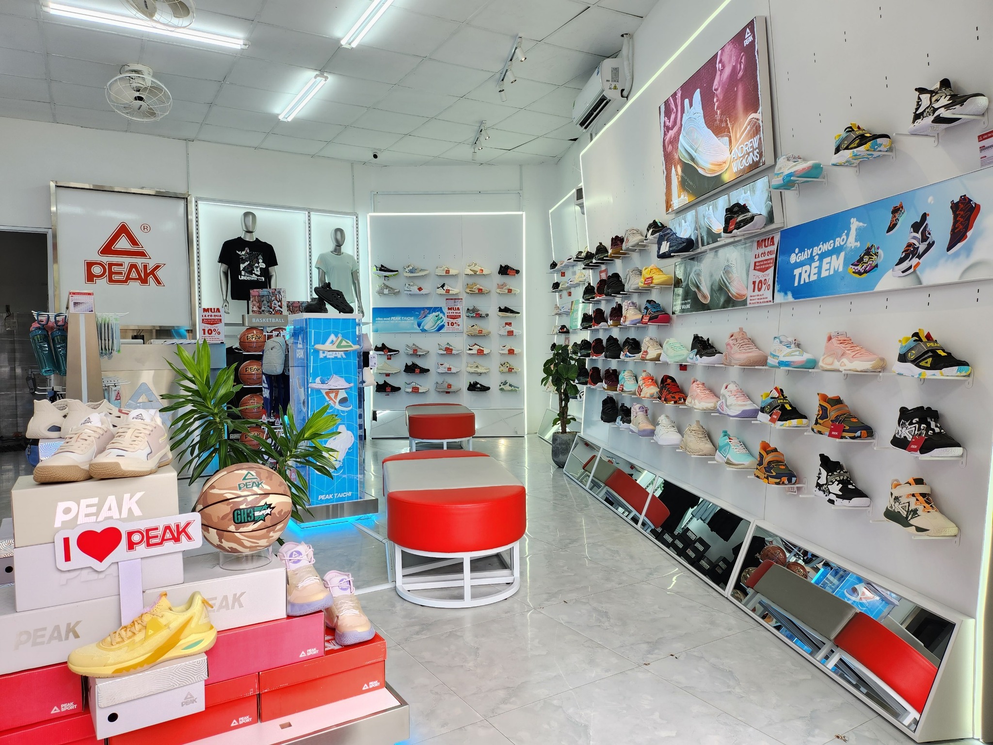 PEAK STORE ảnh 2