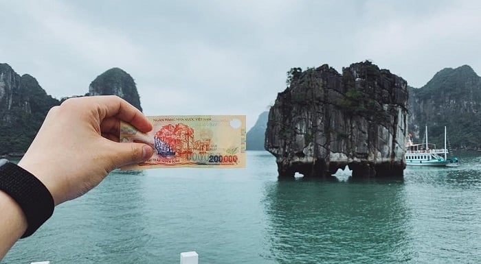Phong cảnh vịnh Hạ Long - Mệnh giá 200.000 đồng ảnh 1